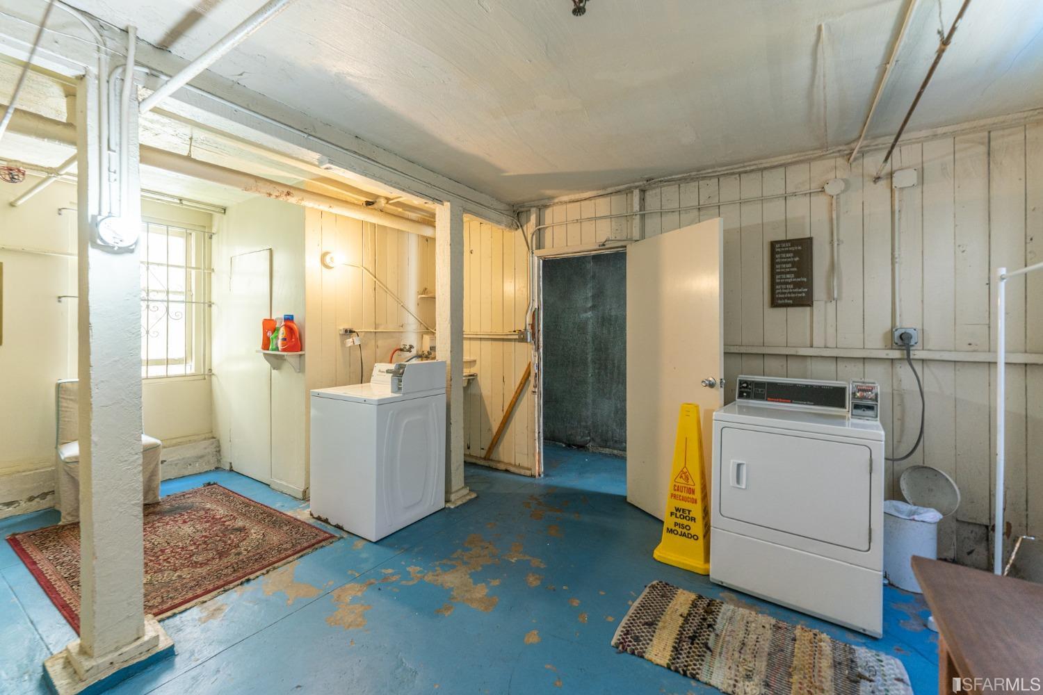 1855 California Street