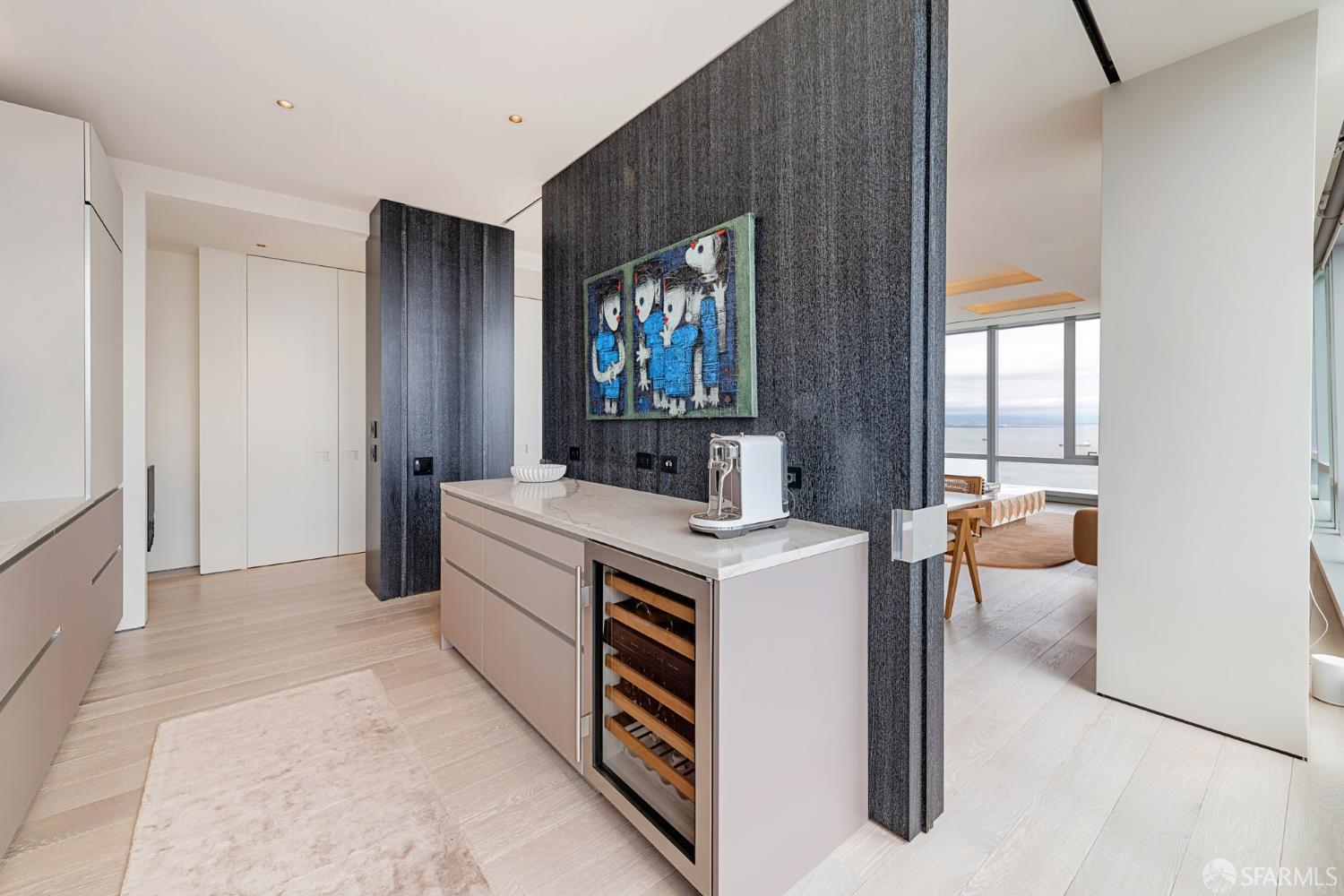 181 Fremont Street # 65D