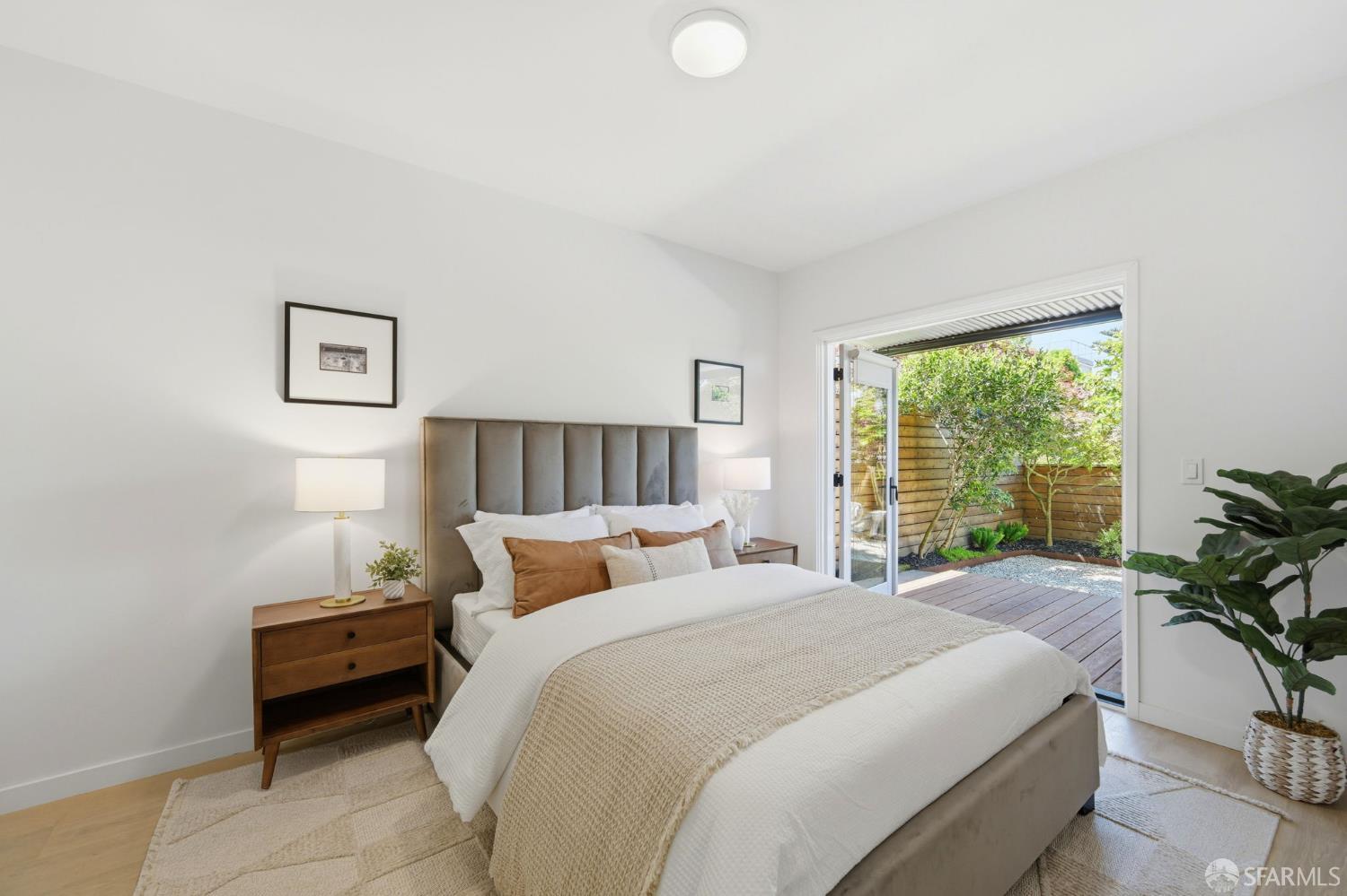 136 Parnassus Avenue # 4