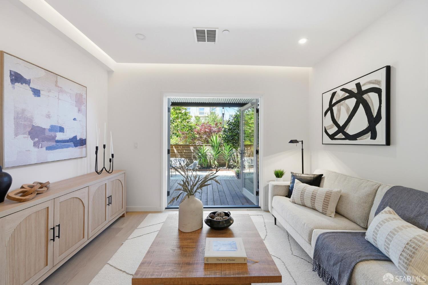 136 Parnassus Avenue # 4
