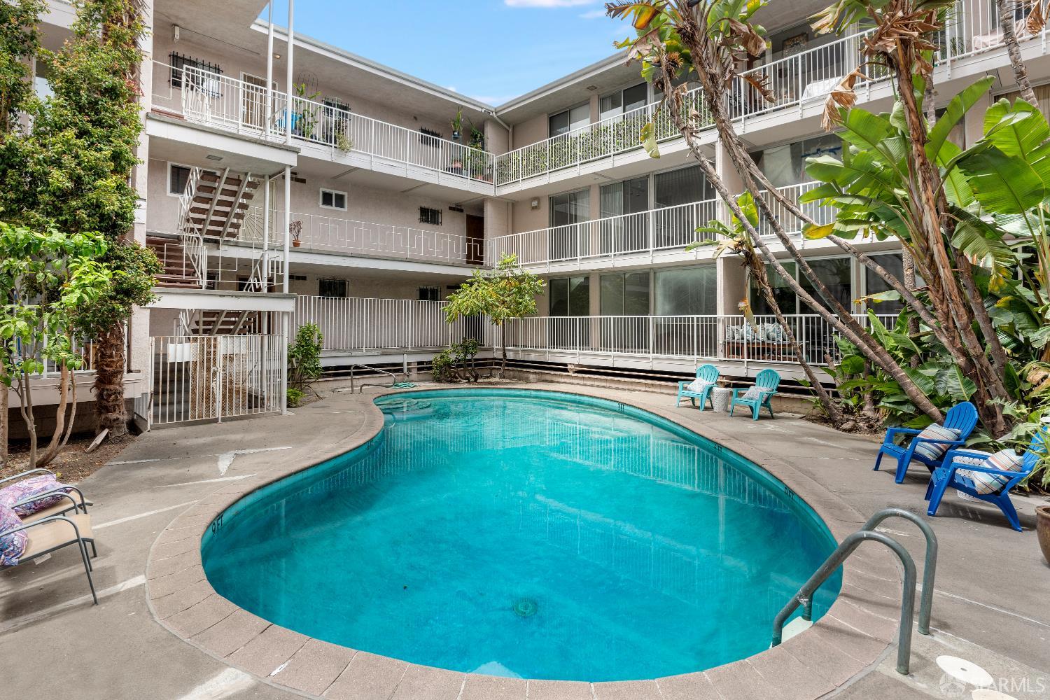 1425 Lakeside Drive # 209