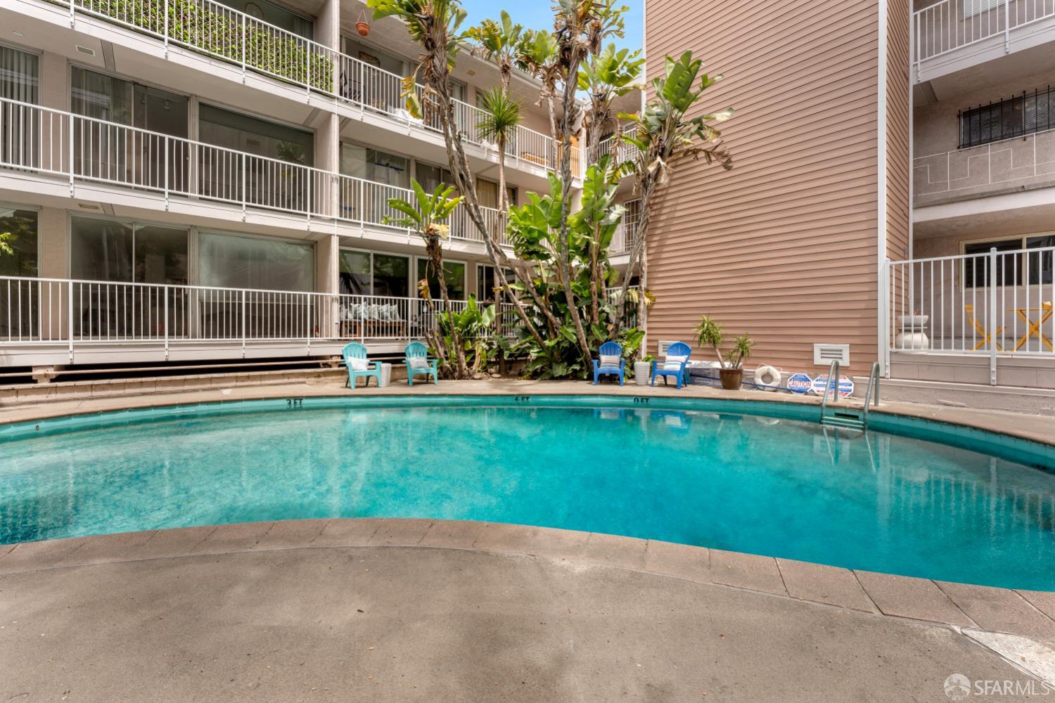 1425 Lakeside Drive # 209