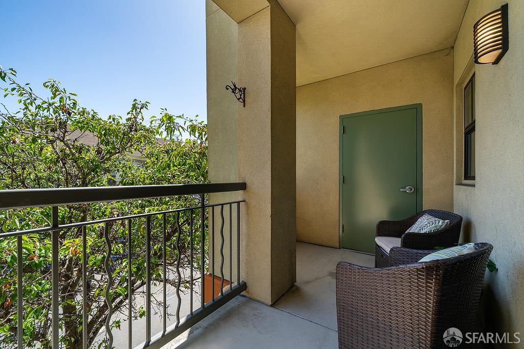 4811 Telegraph Avenue # 206