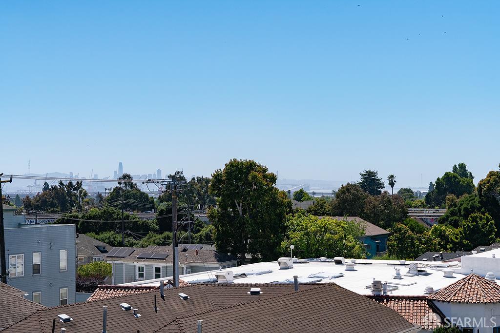 4811 Telegraph Avenue # 206