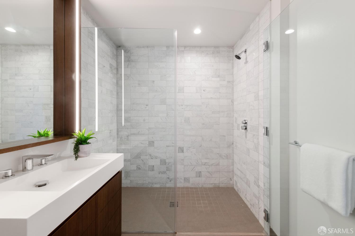 488 Folsom Street # 3404