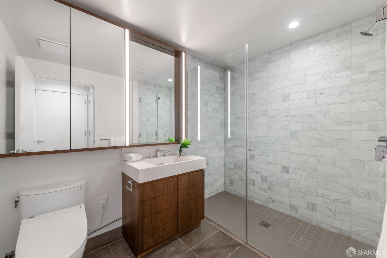 488 Folsom Street # 3404