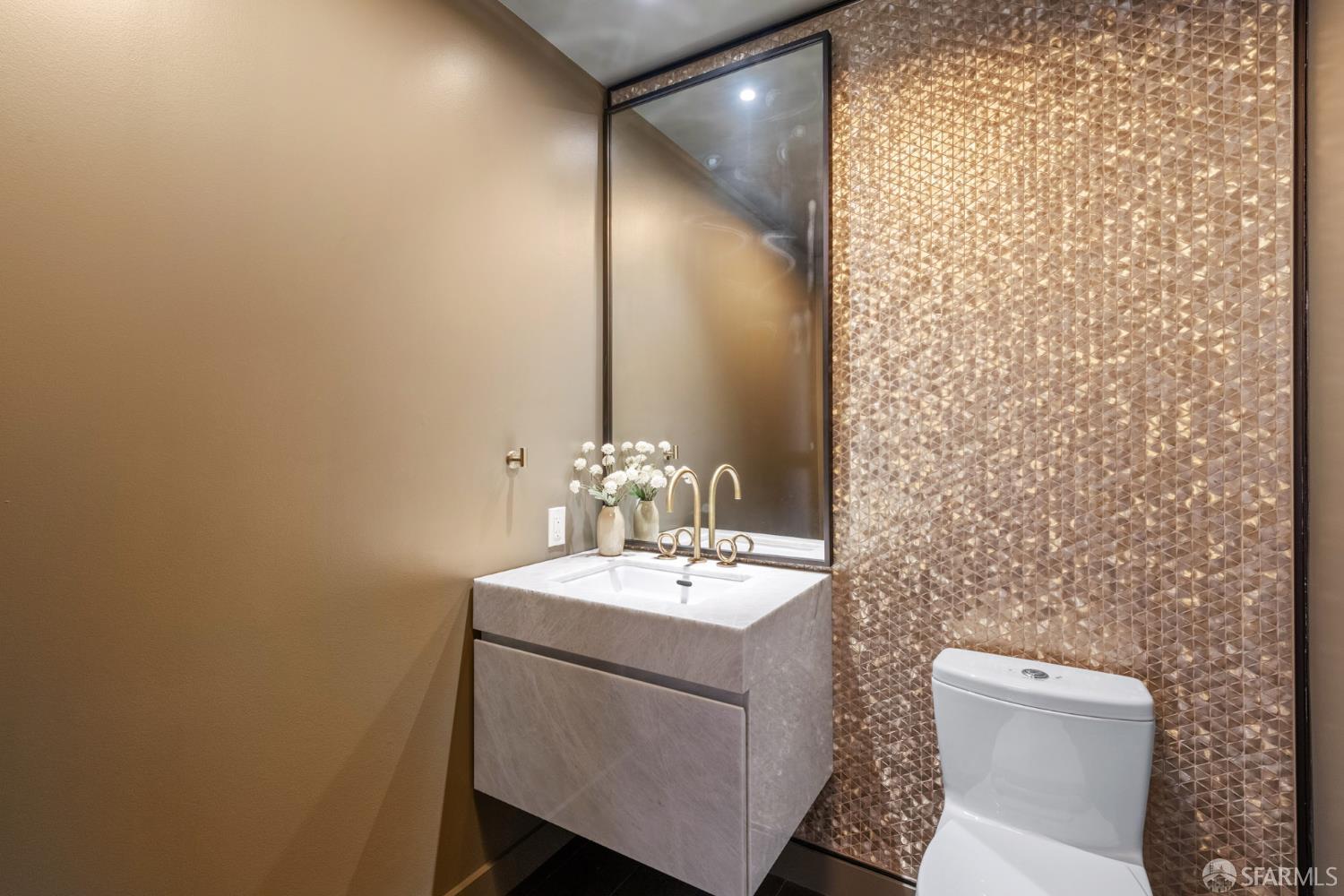 488 Folsom Street # 3404