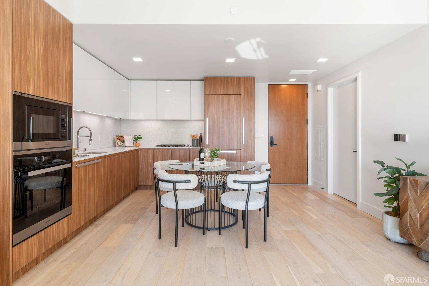2177 3rd Street # 608