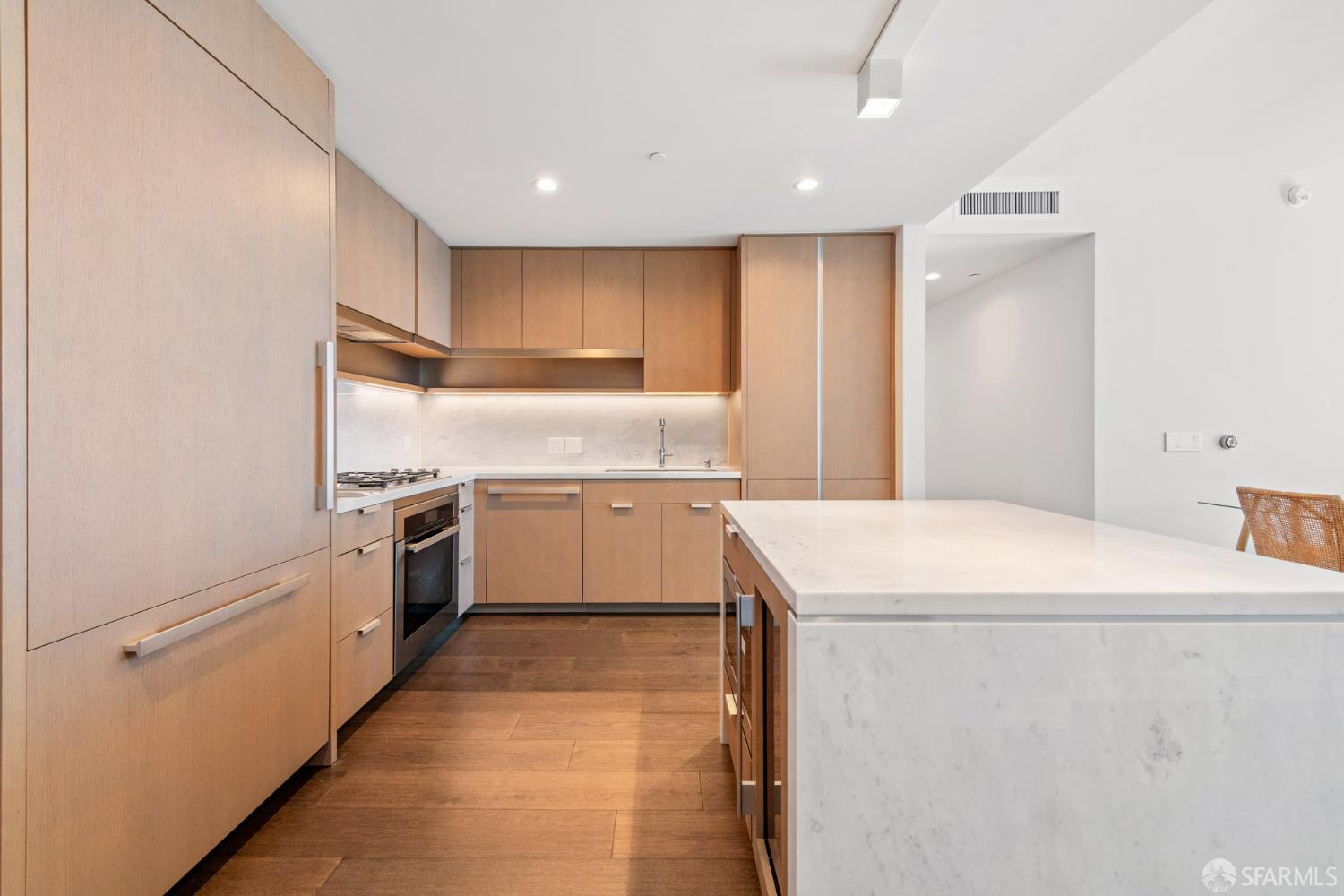 488 Folsom Street # 4406