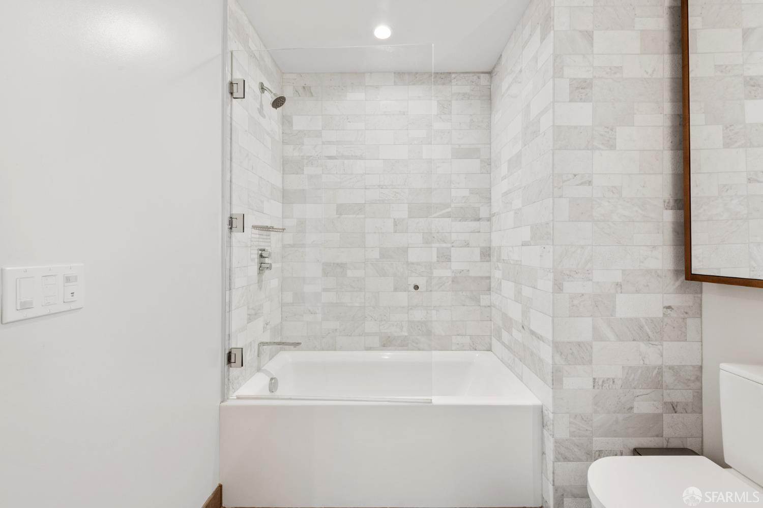 488 Folsom Street # 4406