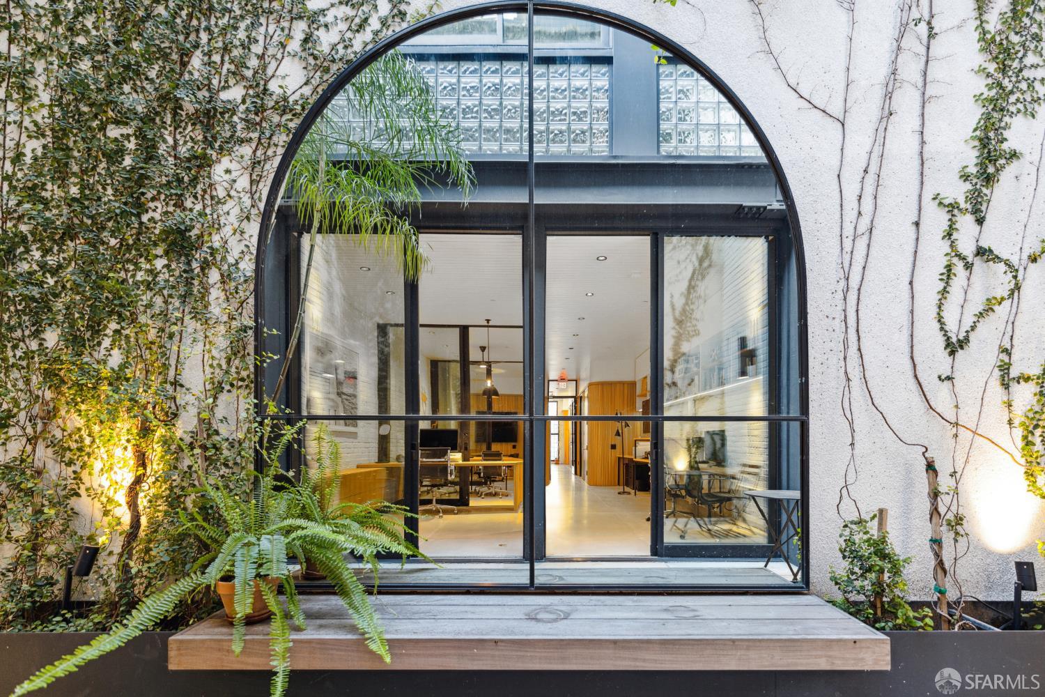 32 Heron Street