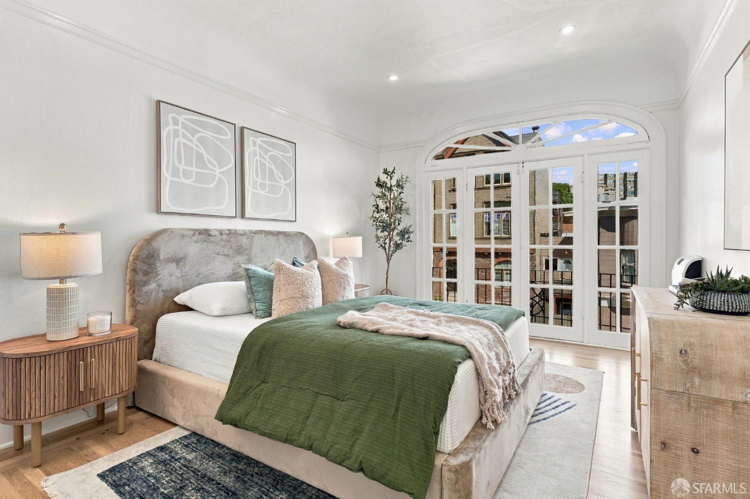 1915 Laguna Street # 3