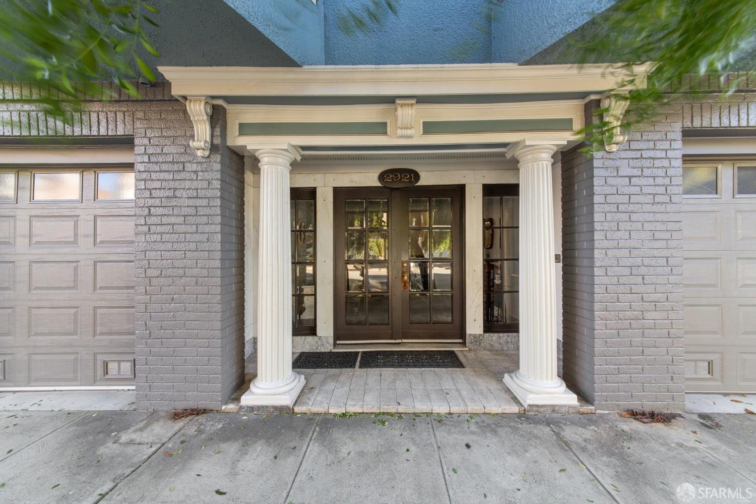 2921 Washington Street # 3