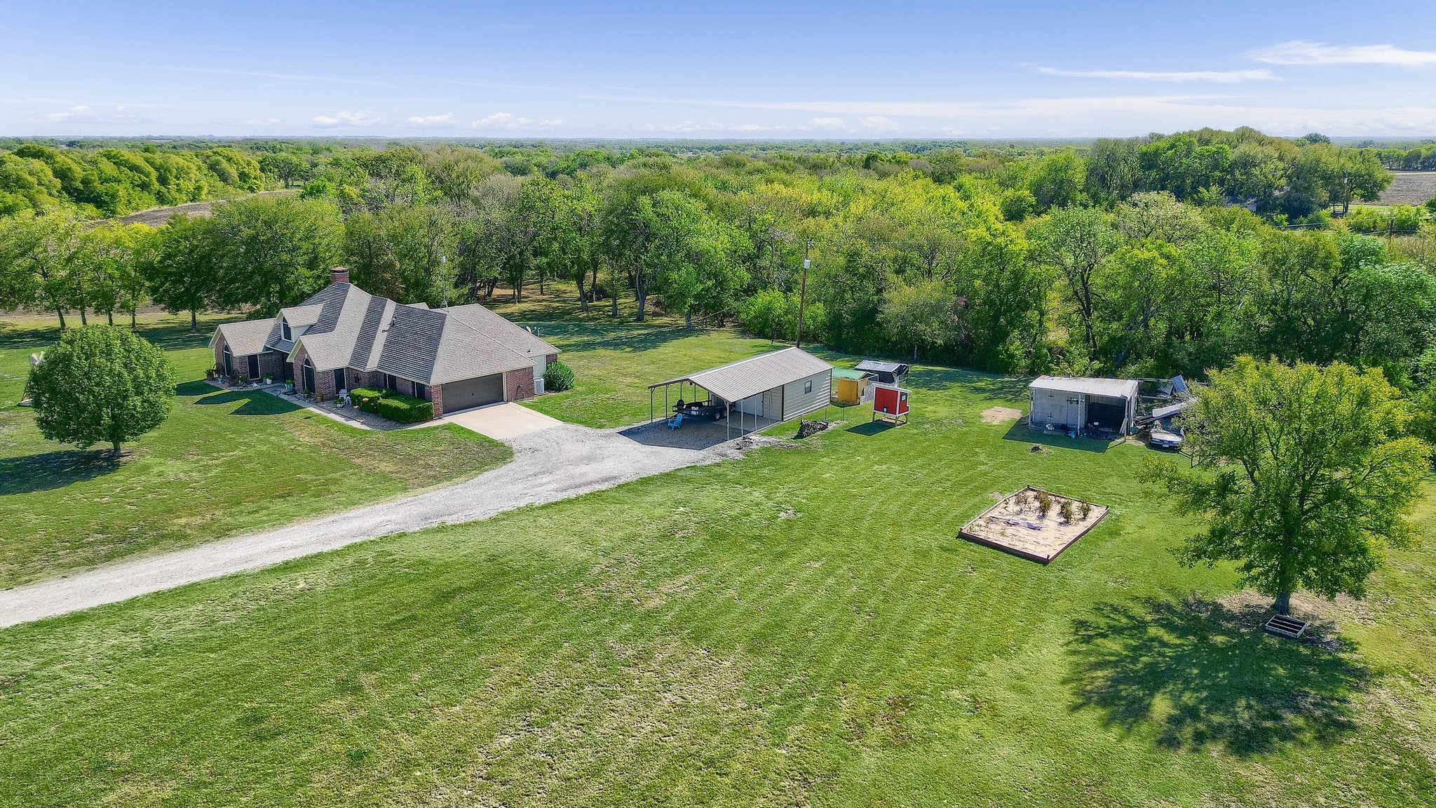 688 Harris Road