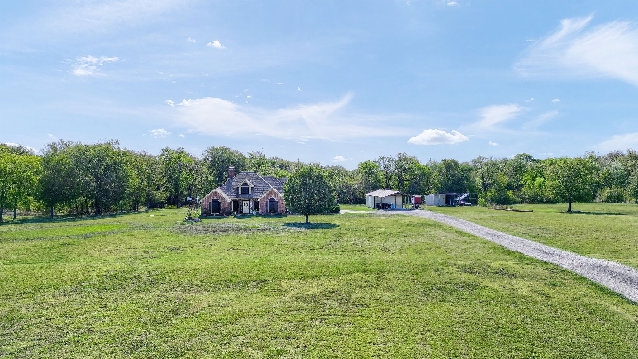 688 Harris Road
