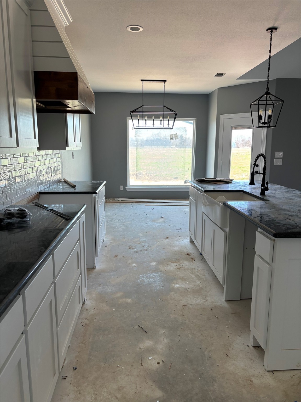 9705 Dripping Springs Road