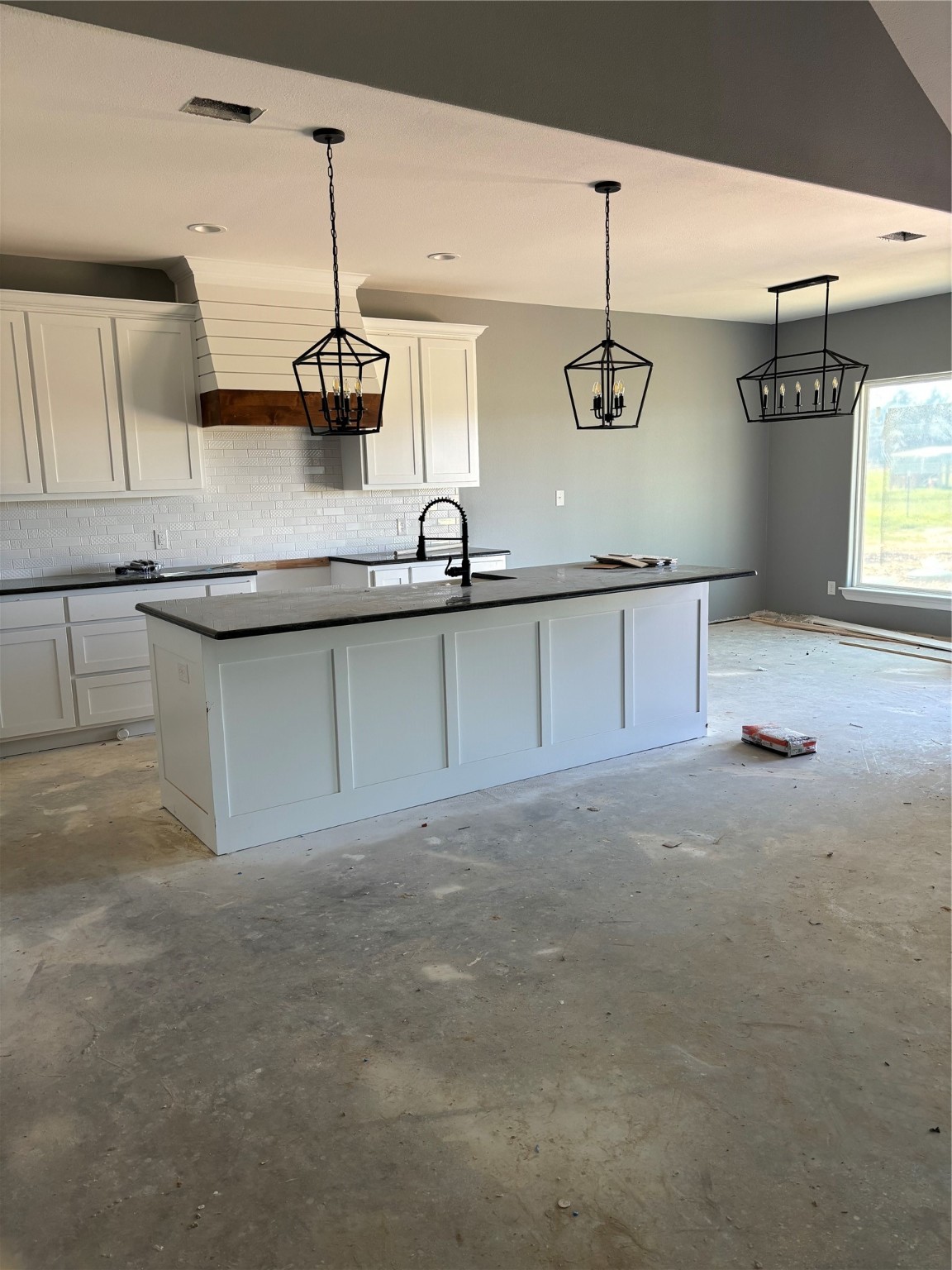 9705 Dripping Springs Road