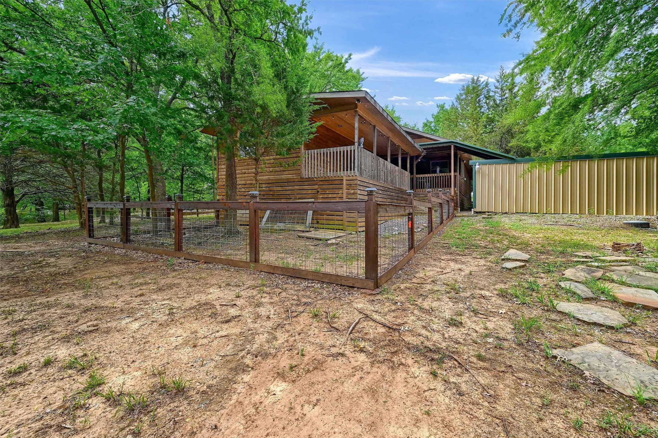 2003 Flowing Wells Road