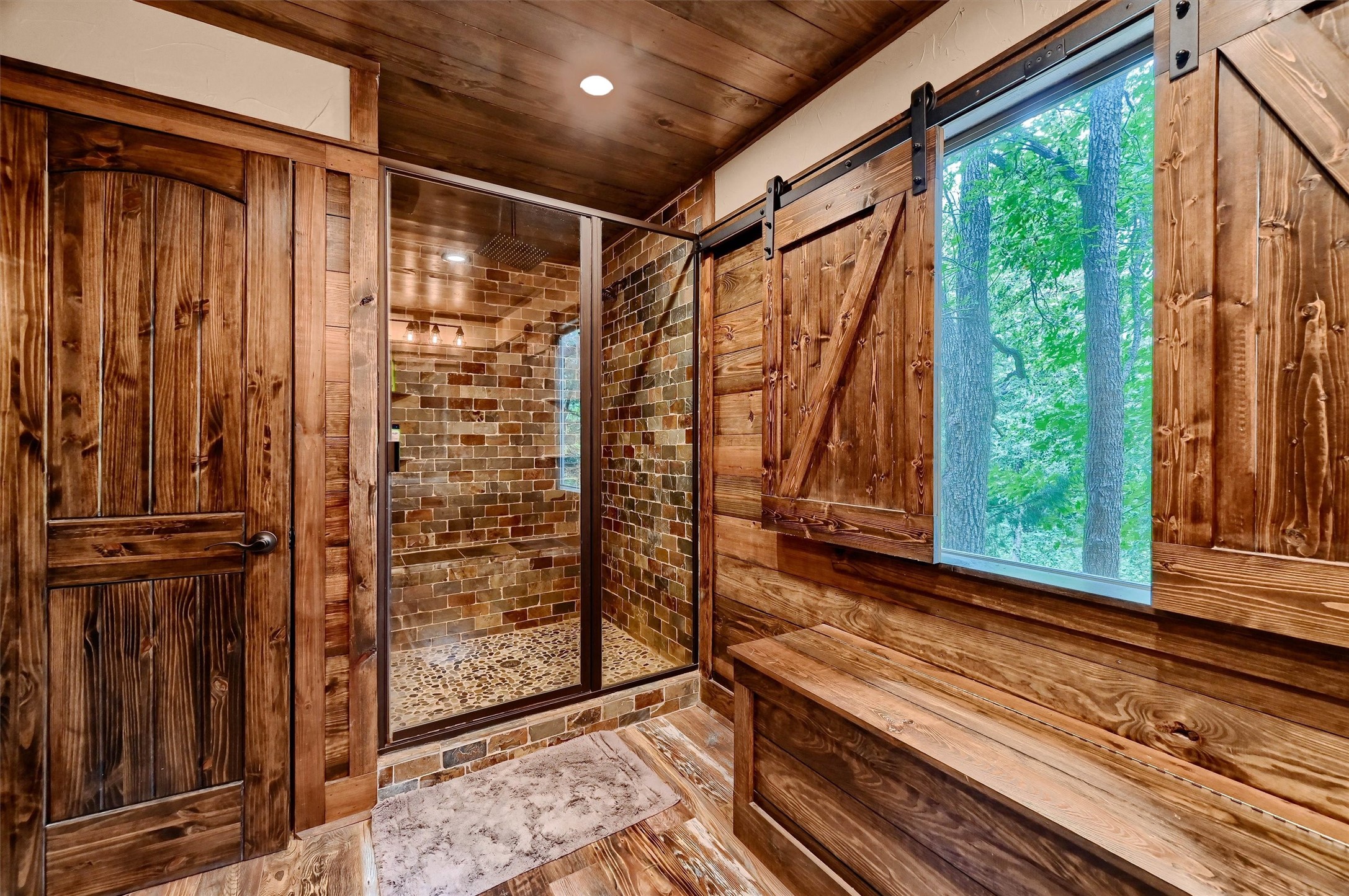 2003 Flowing Wells Road