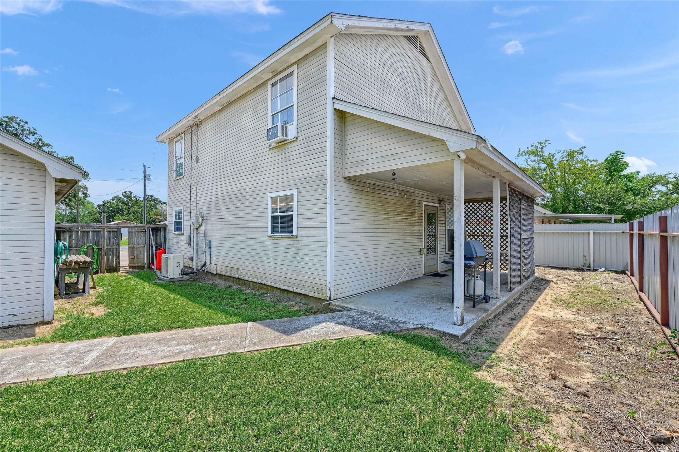 320 Church Street