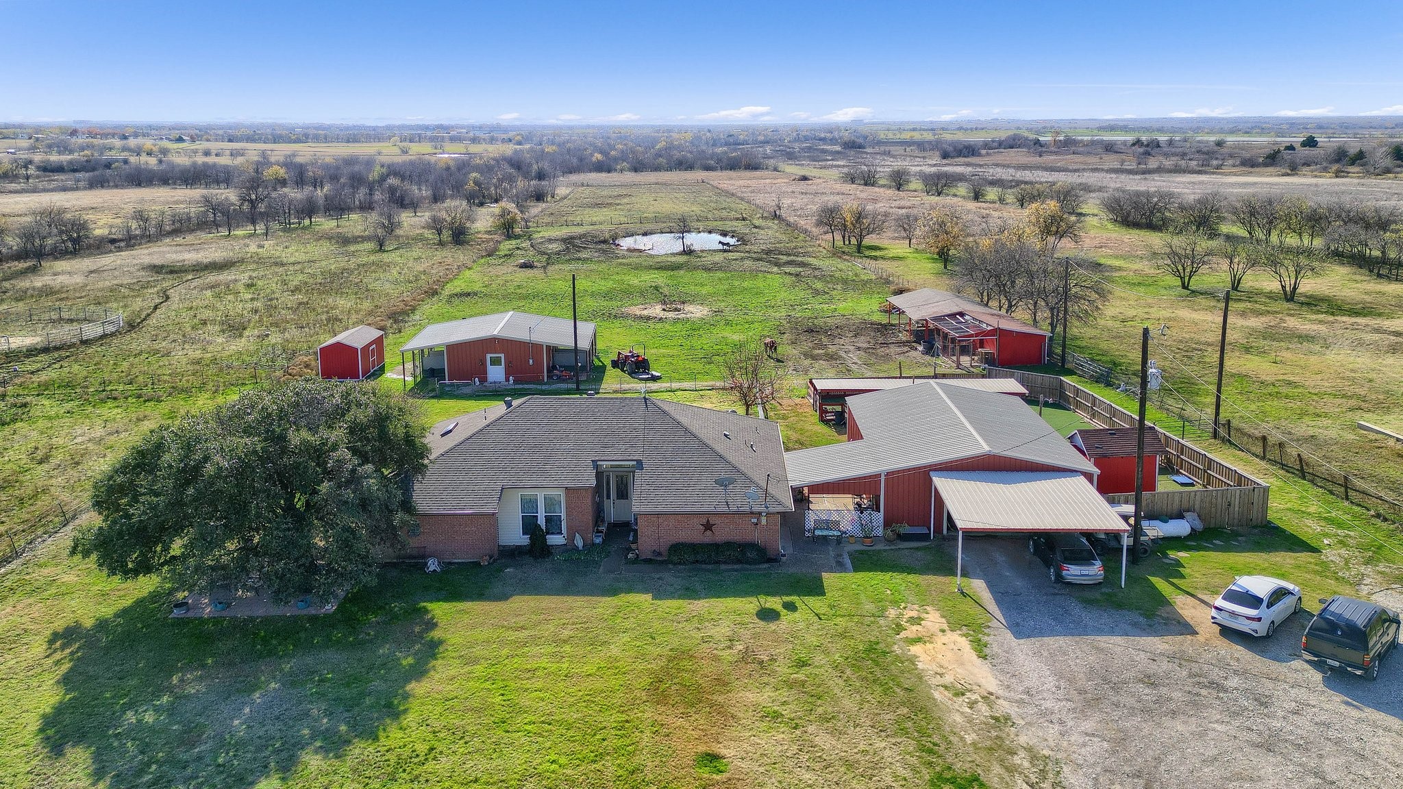 2700 W J Fred Smith Parkway