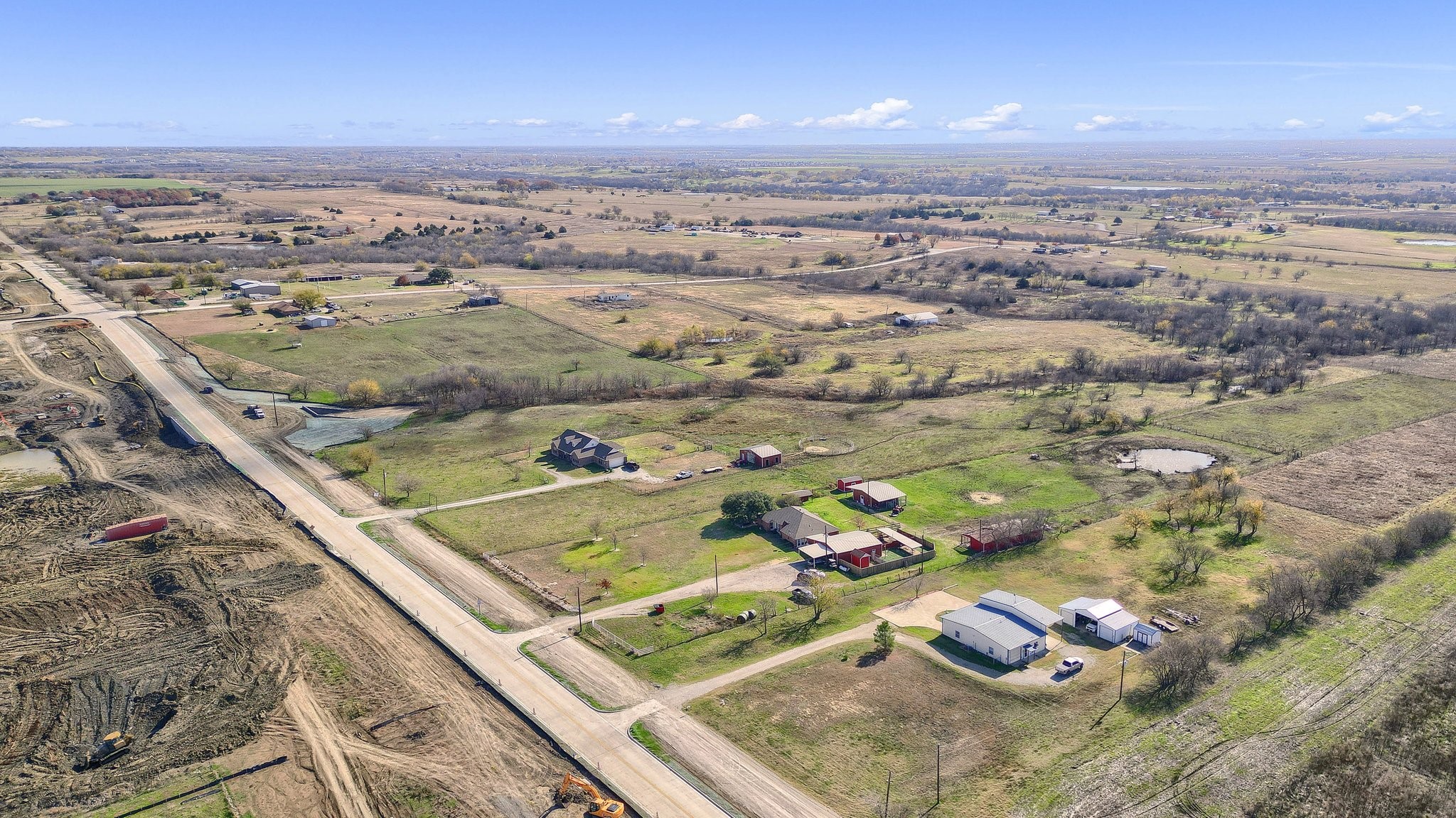 2700 W J Fred Smith Parkway