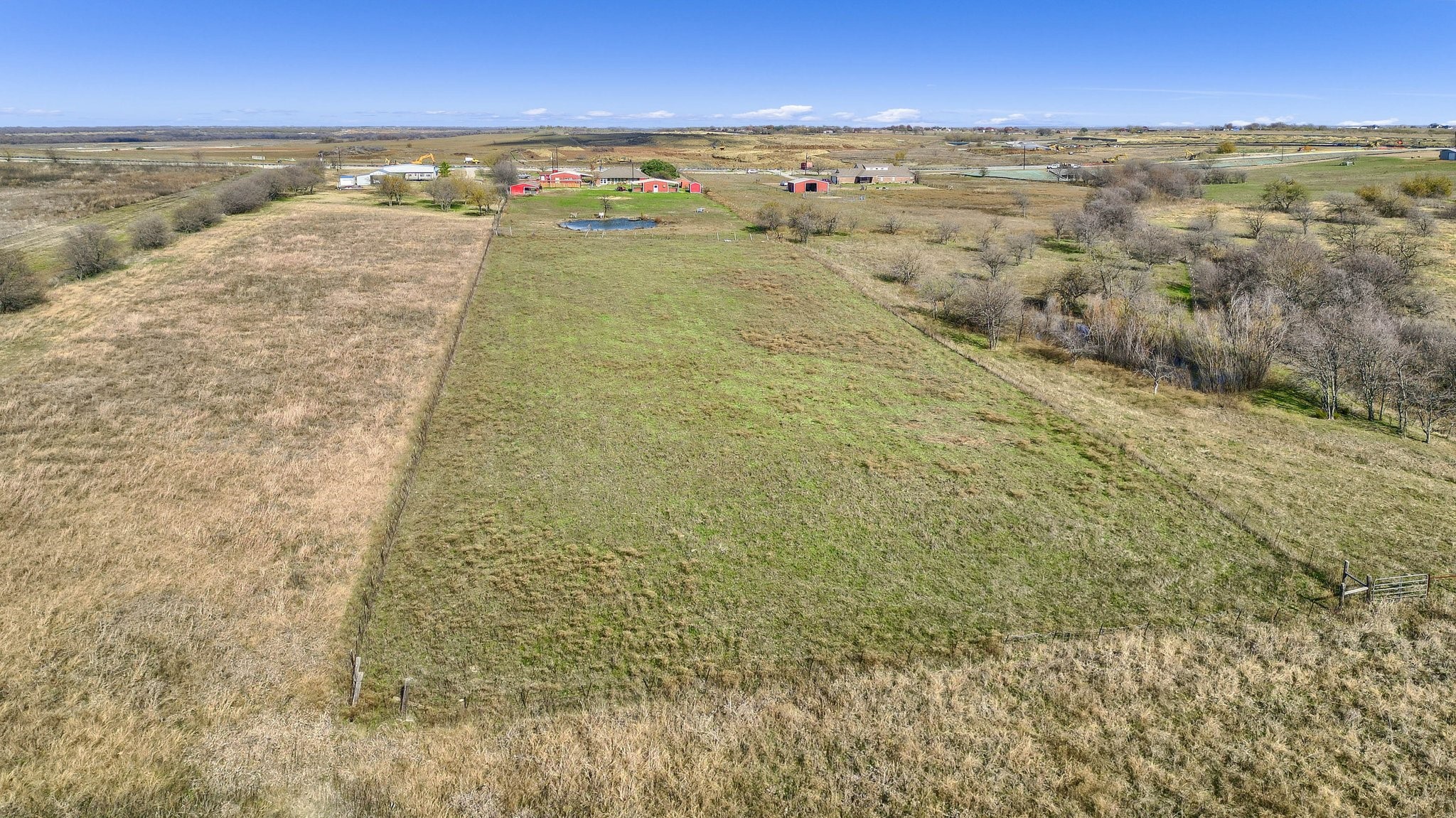 2700 W J Fred Smith Parkway