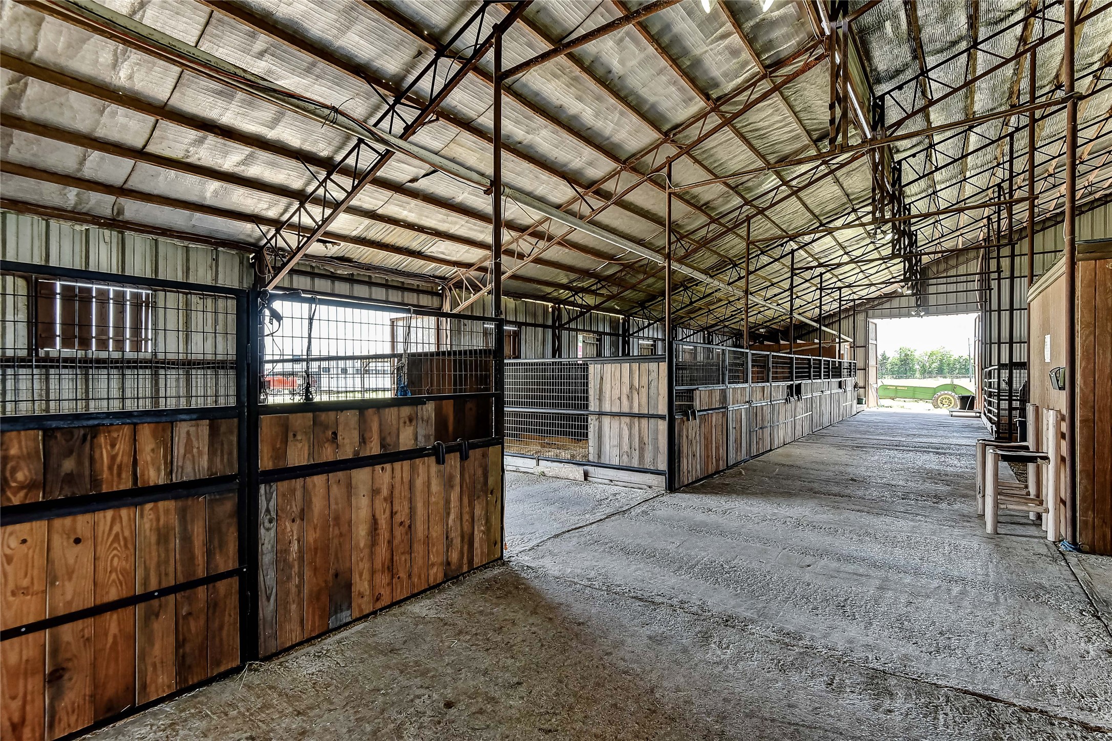 715 Old Town Road