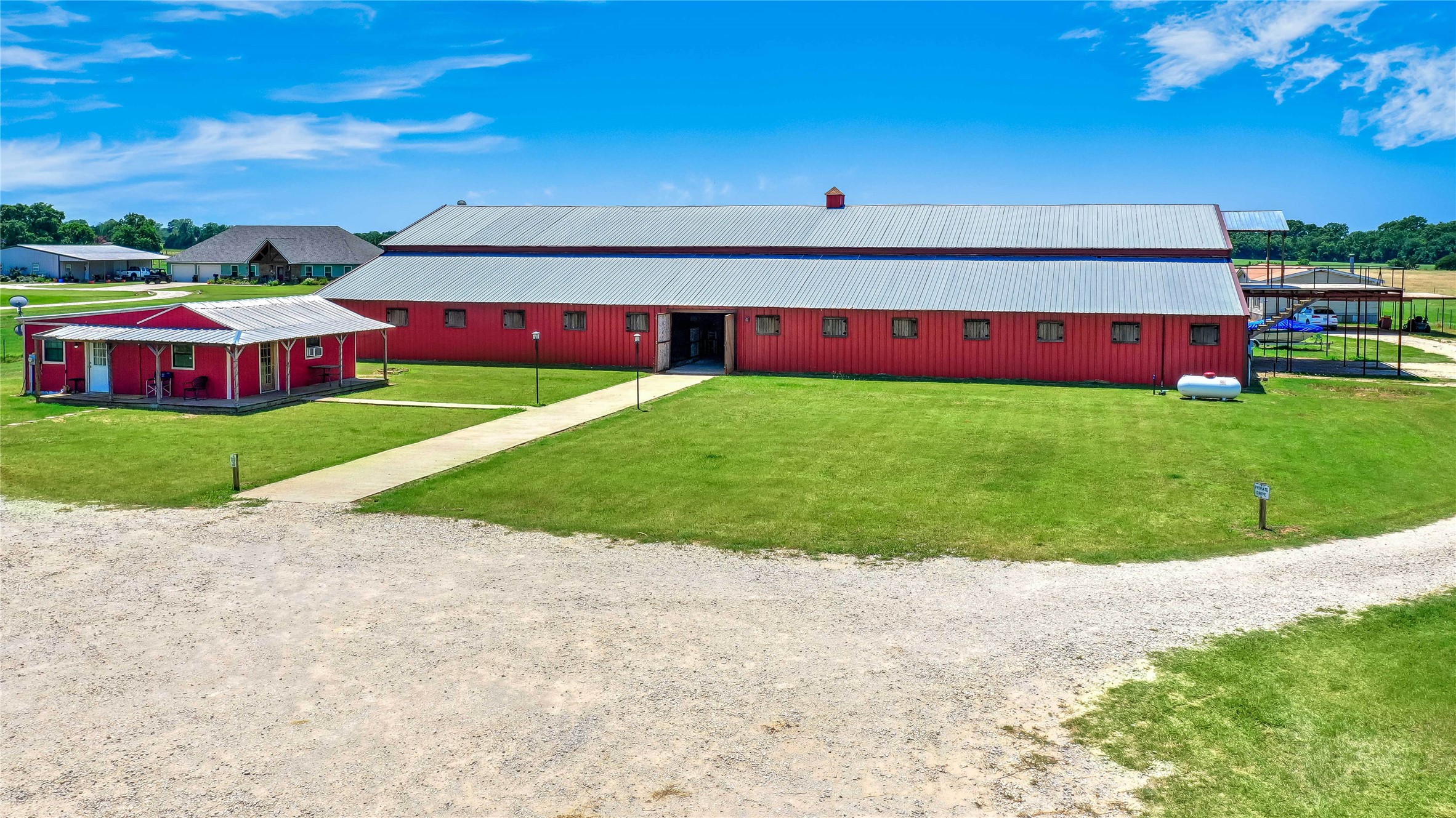 715 Old Town Road
