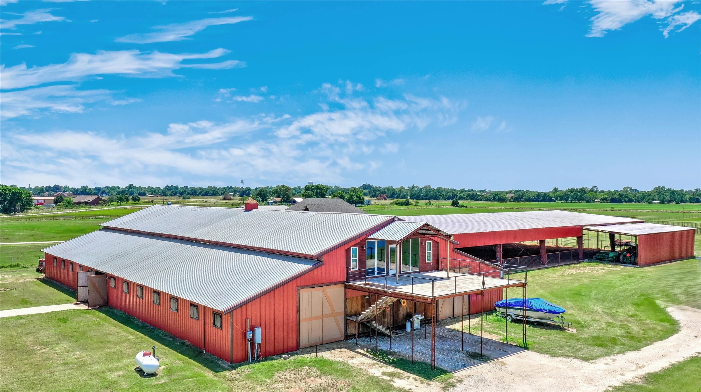 715 Old Town Road