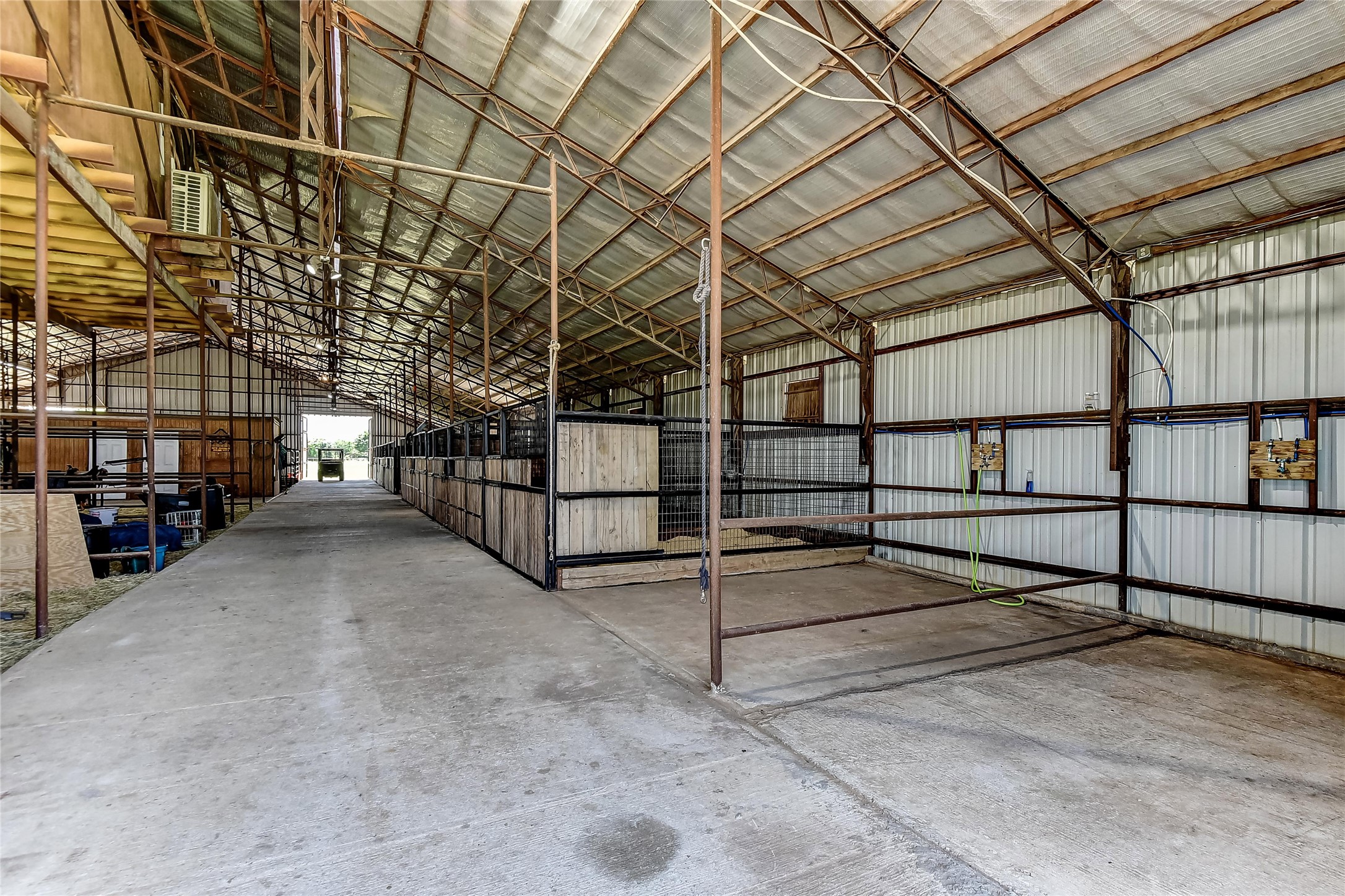 715 Old Town Road