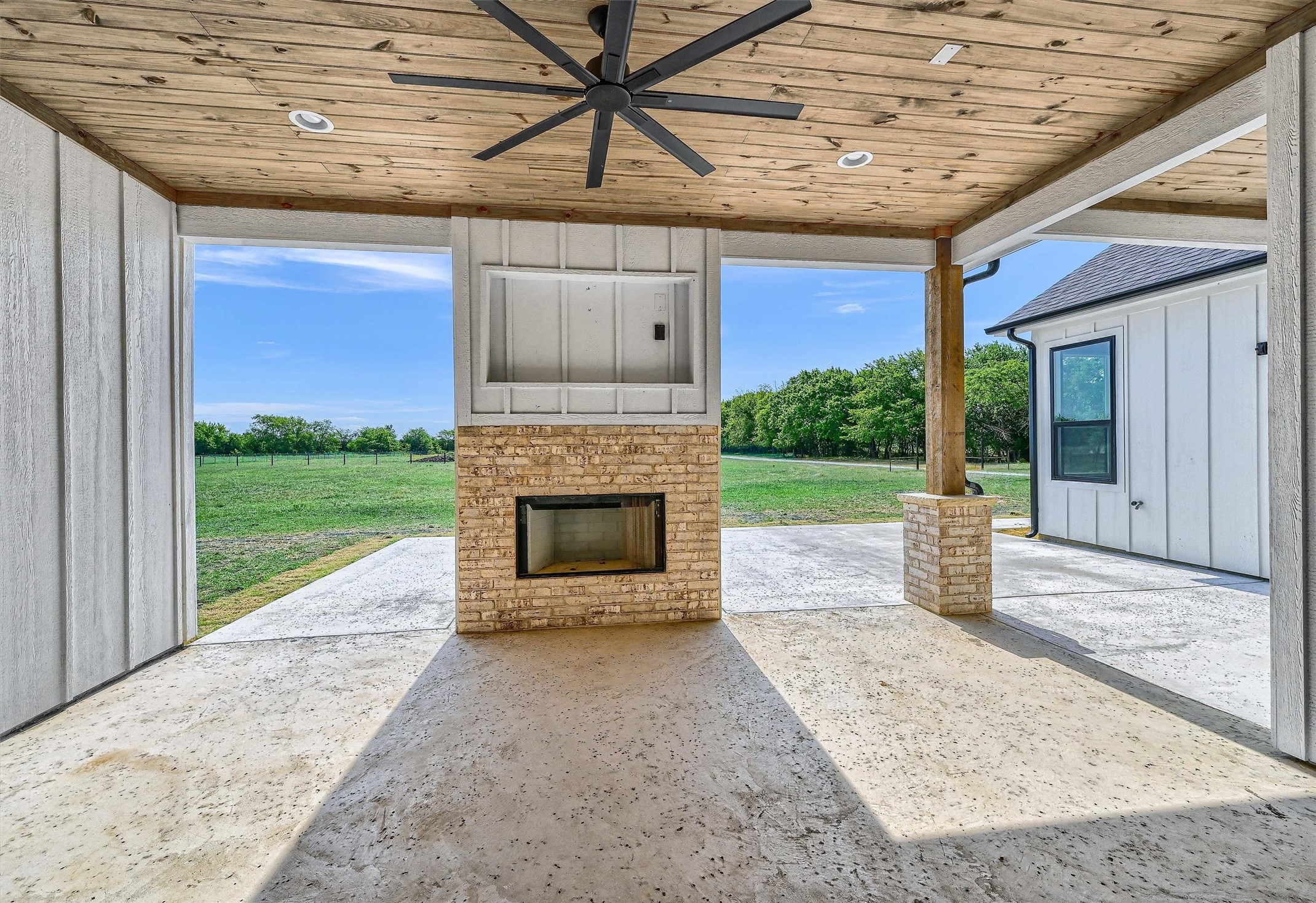 642 Hunter Road
