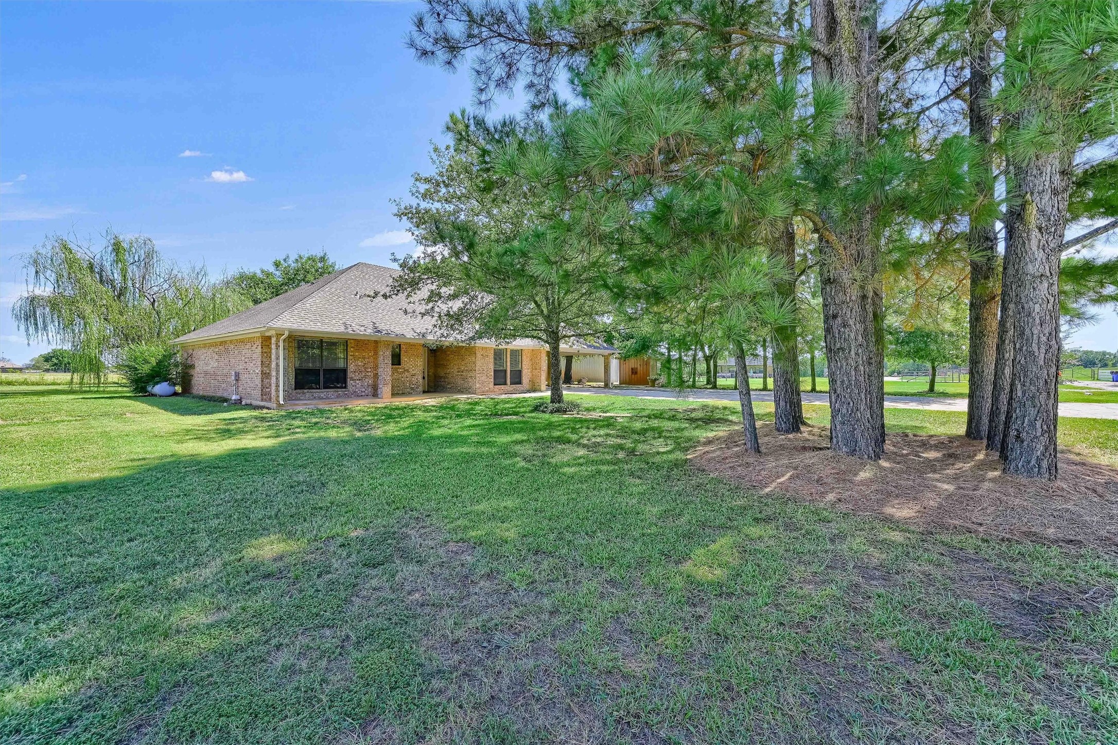 586 Cedar Crest