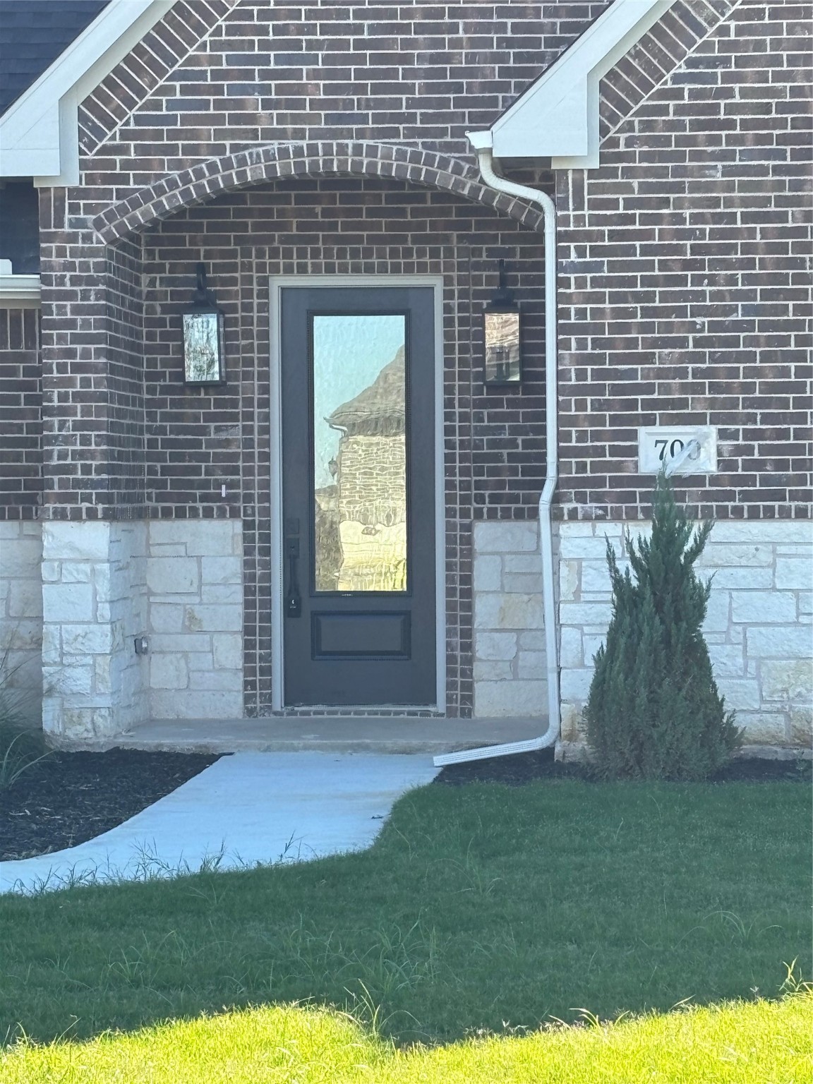 700 Olivia Lane