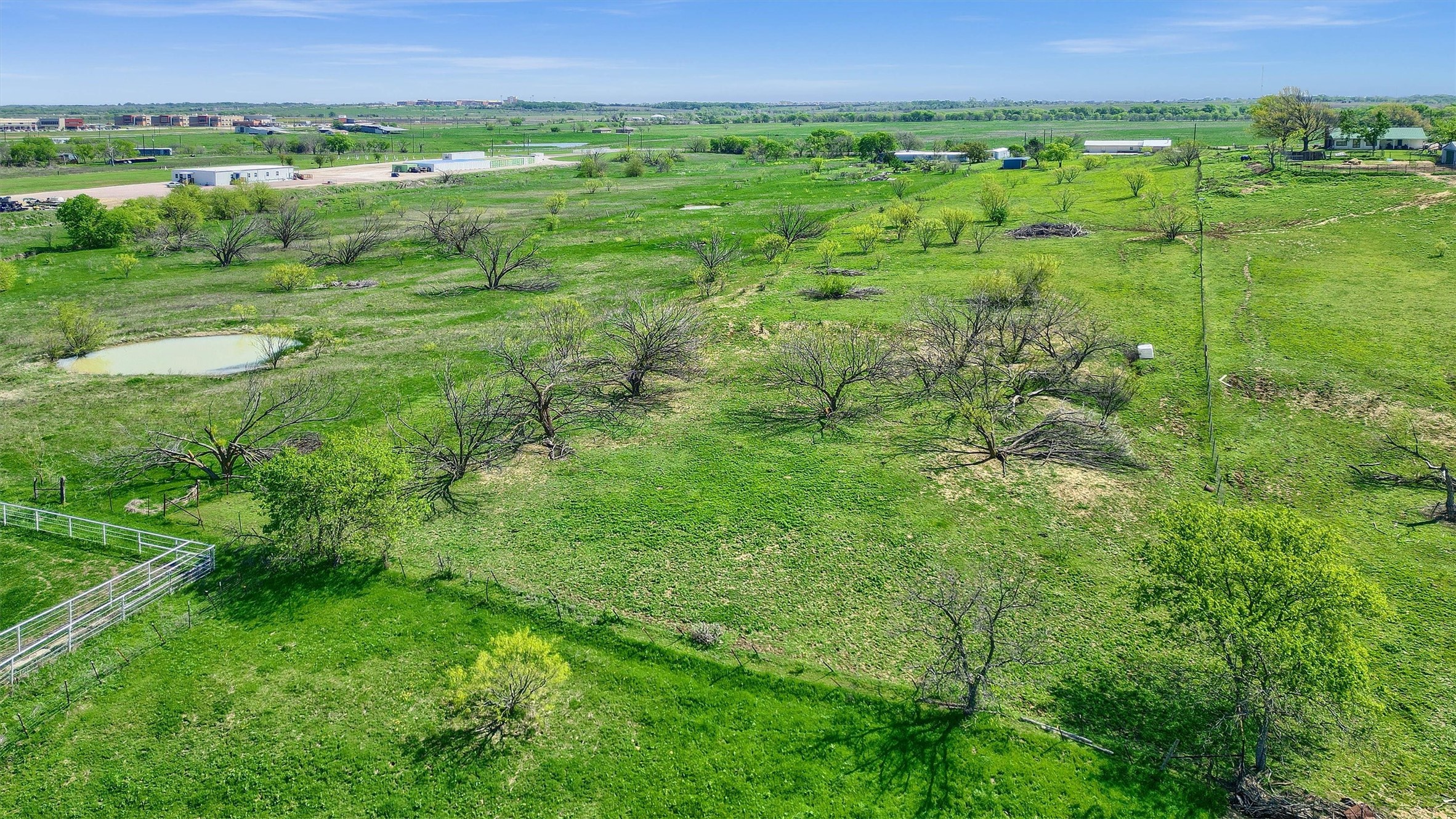 2364 N Louisiana Drive