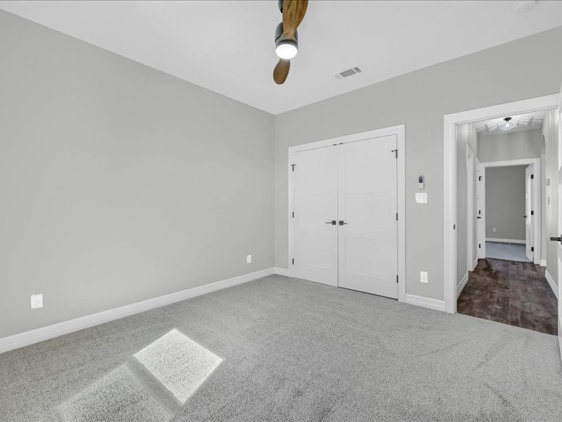 900 Mary Lee Lane