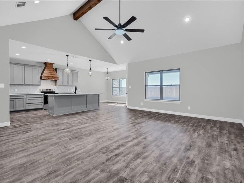 900 Mary Lee Lane