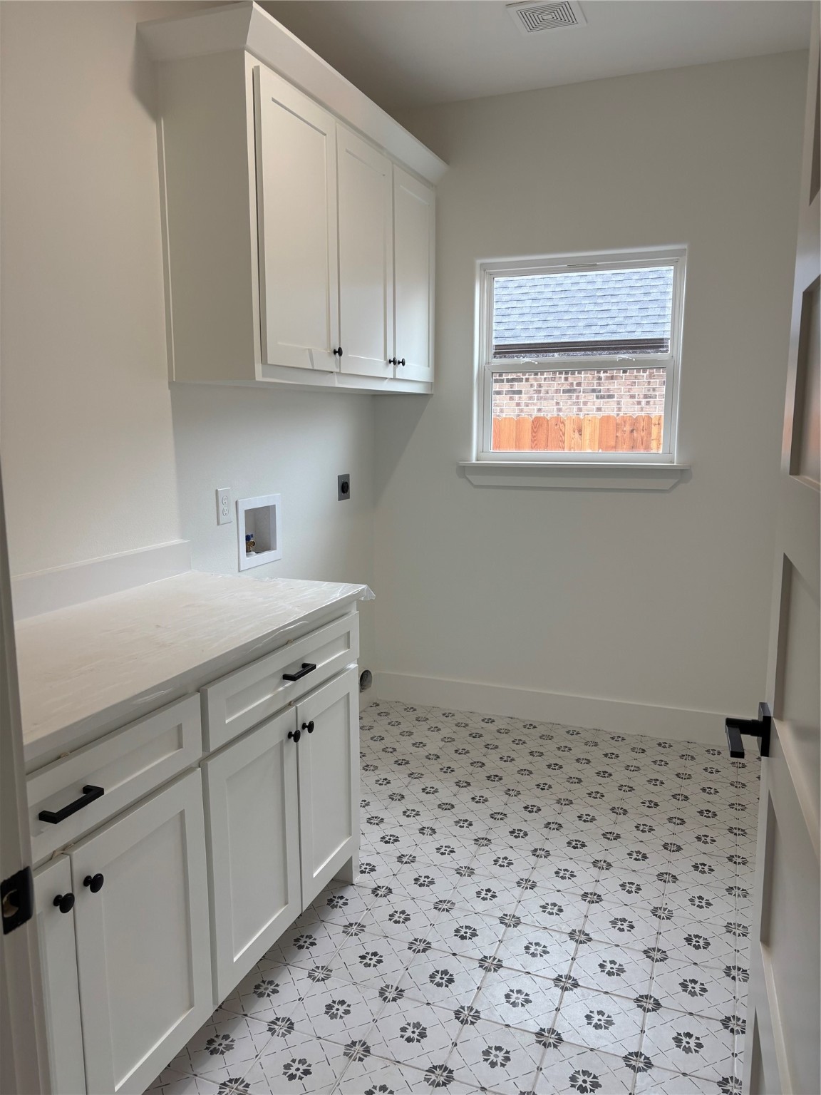 814 Mary Lee Lane