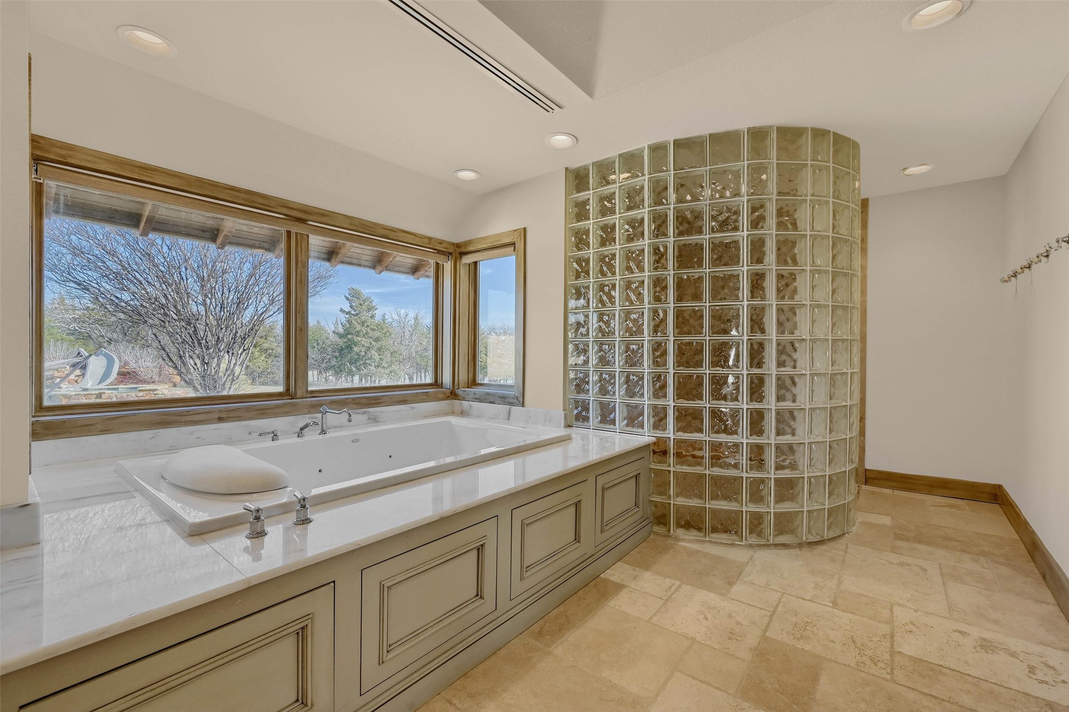 4135 Helen Drive