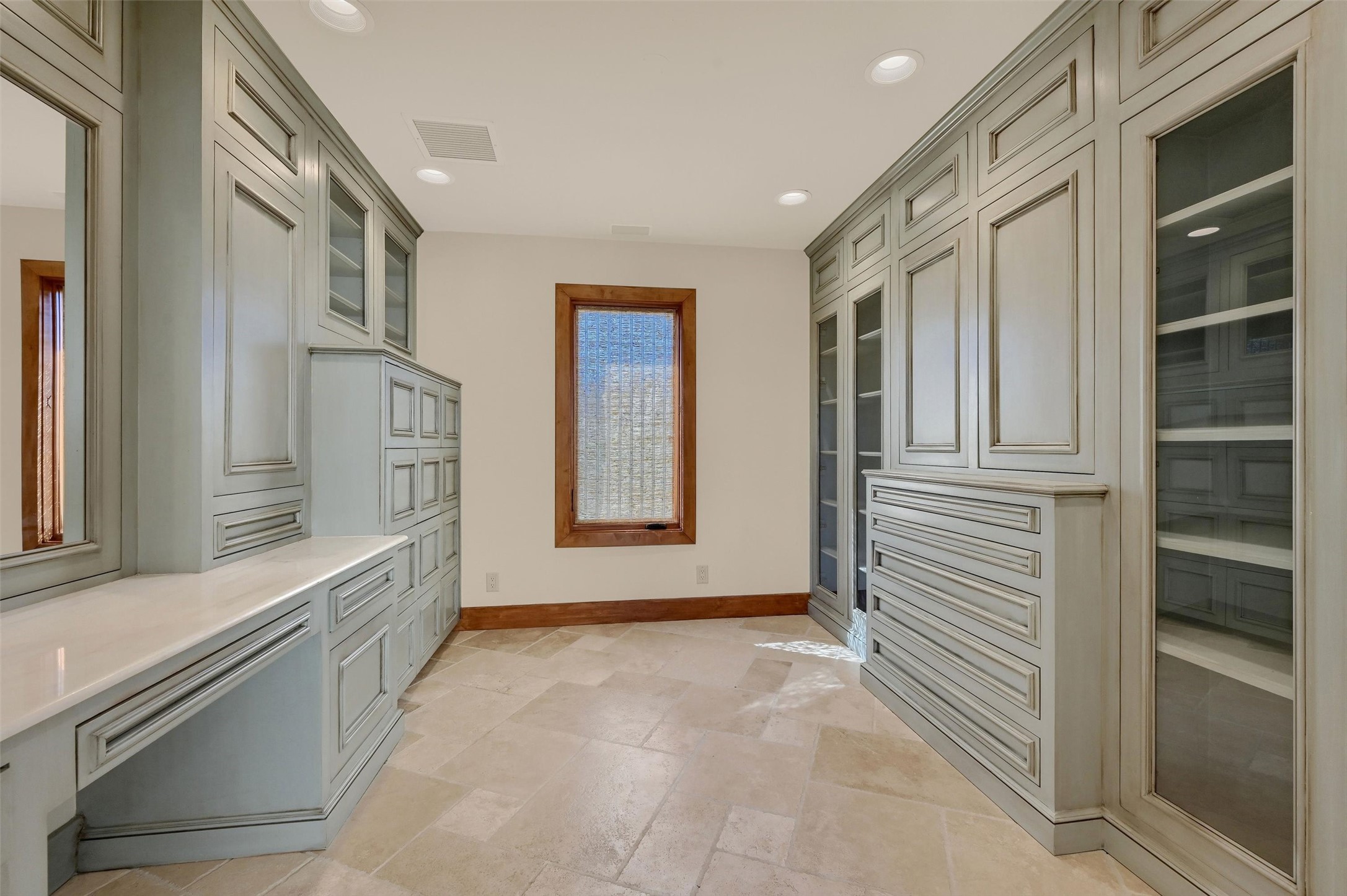 4135 Helen Drive