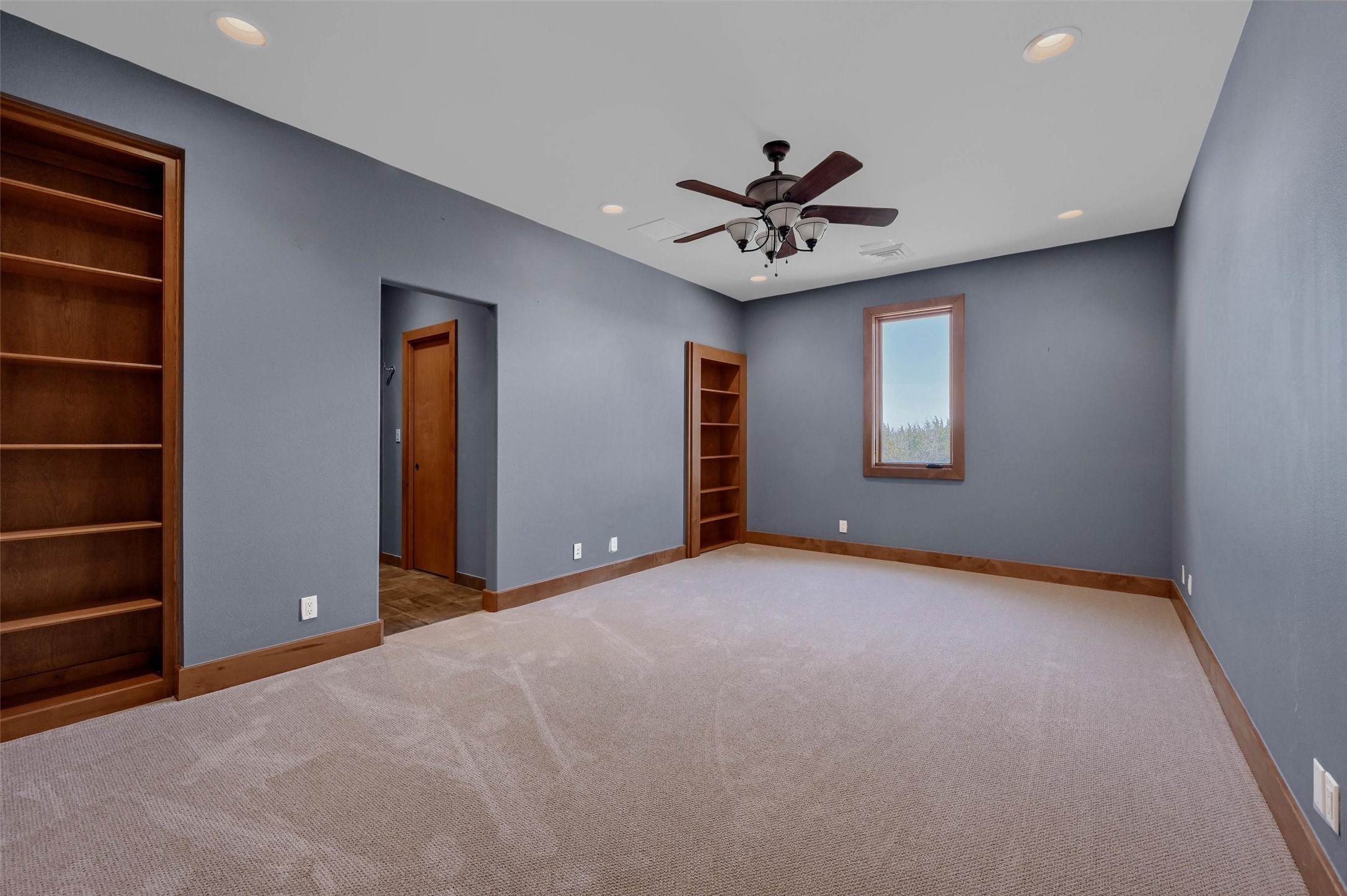 4135 Helen Drive