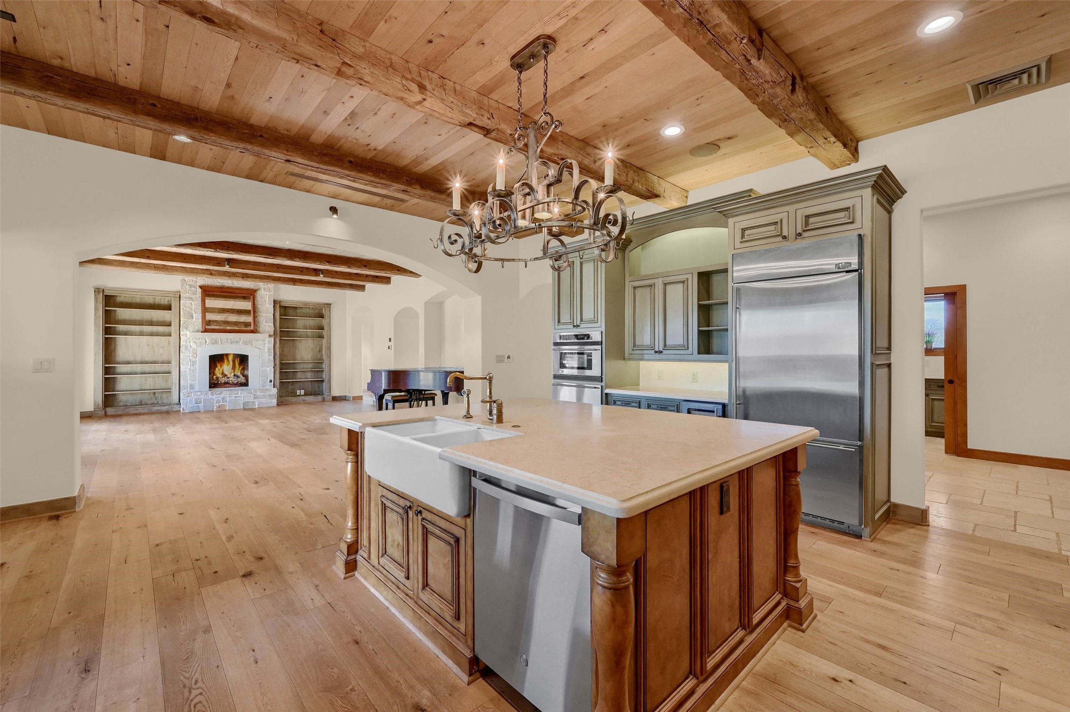 4135 Helen Drive