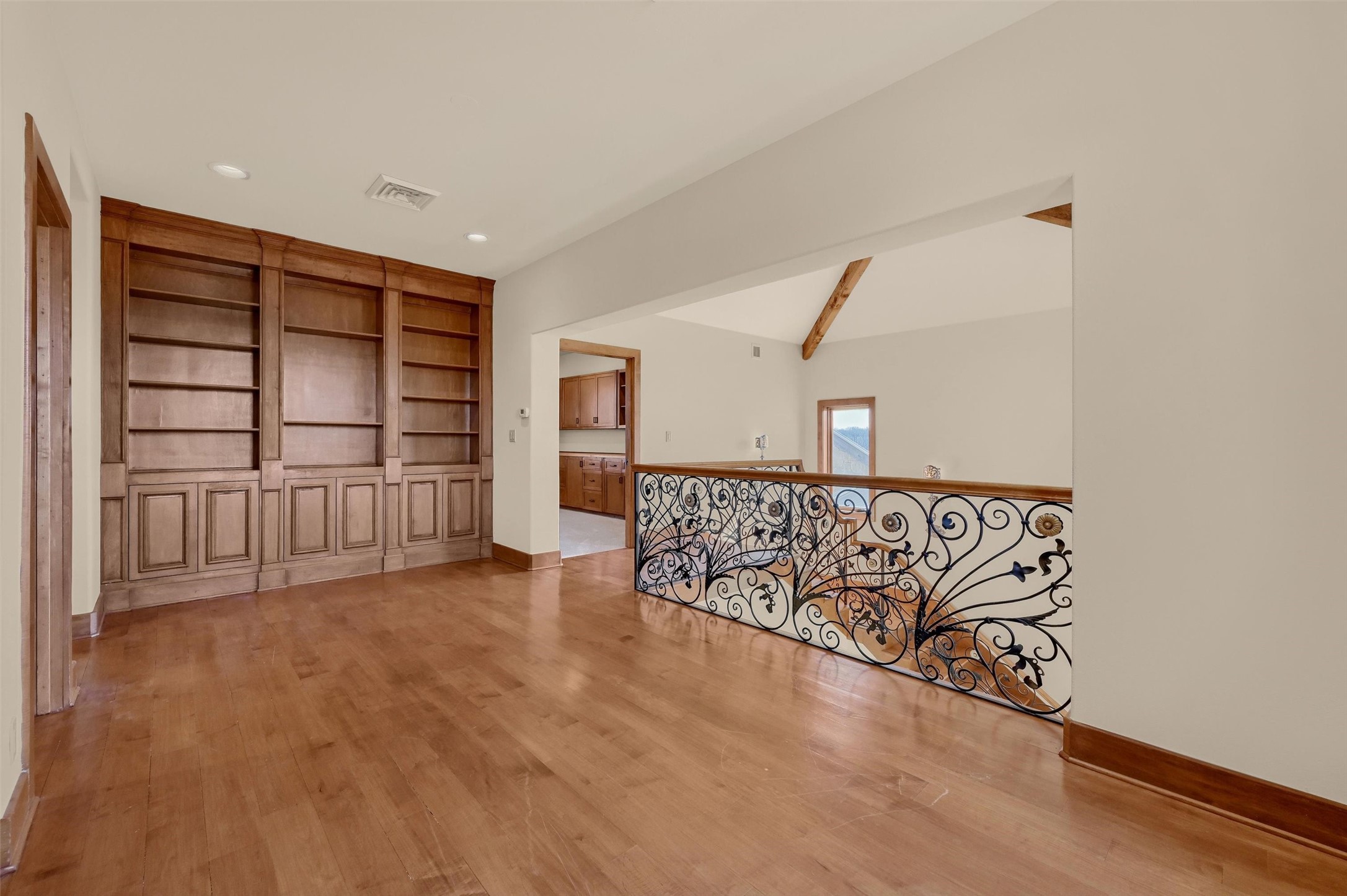4135 Helen Drive