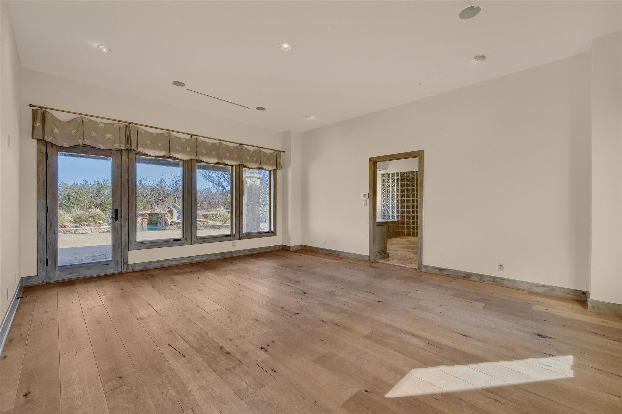 4135 Helen Drive