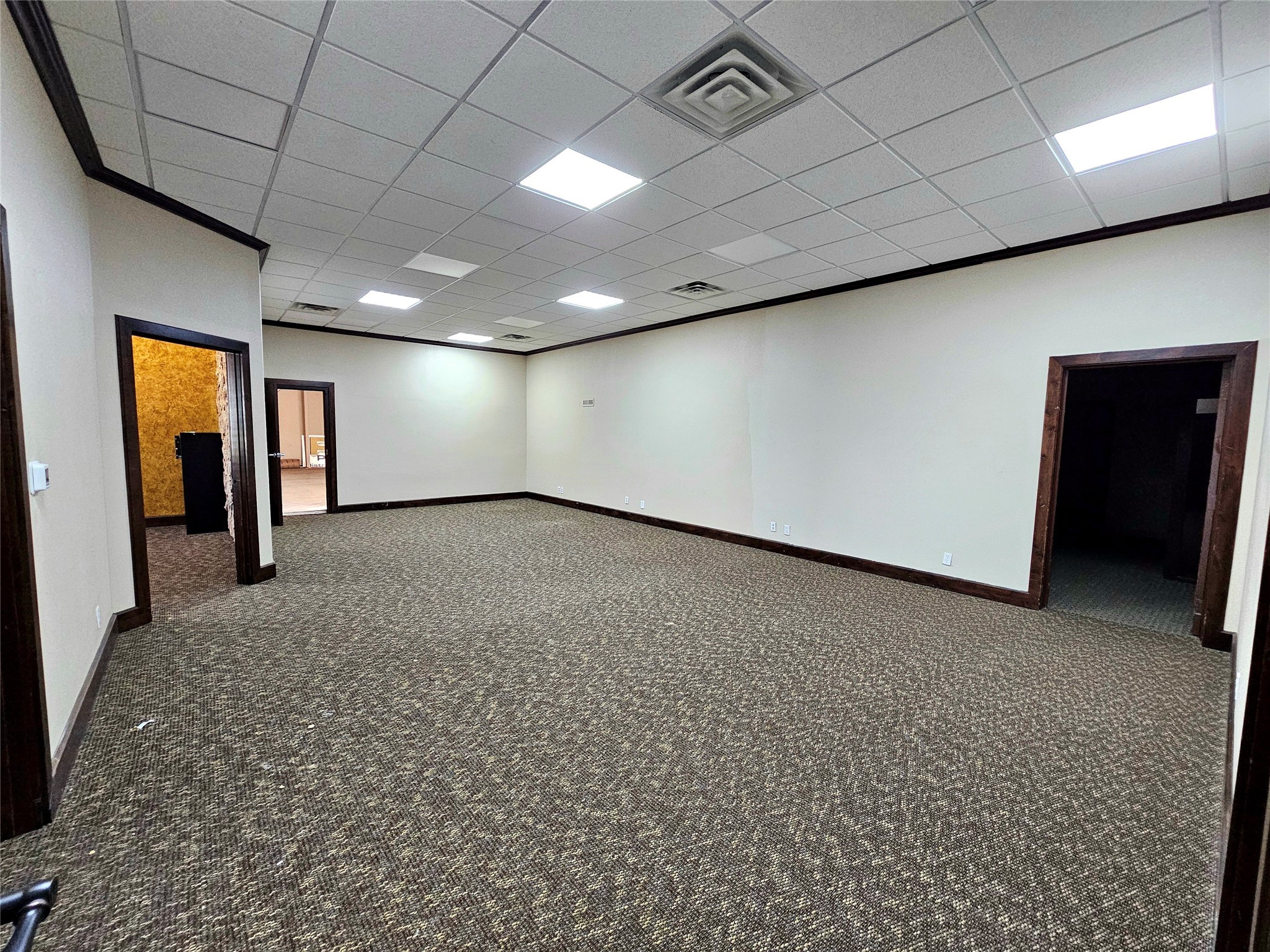 807 N Frontage Road