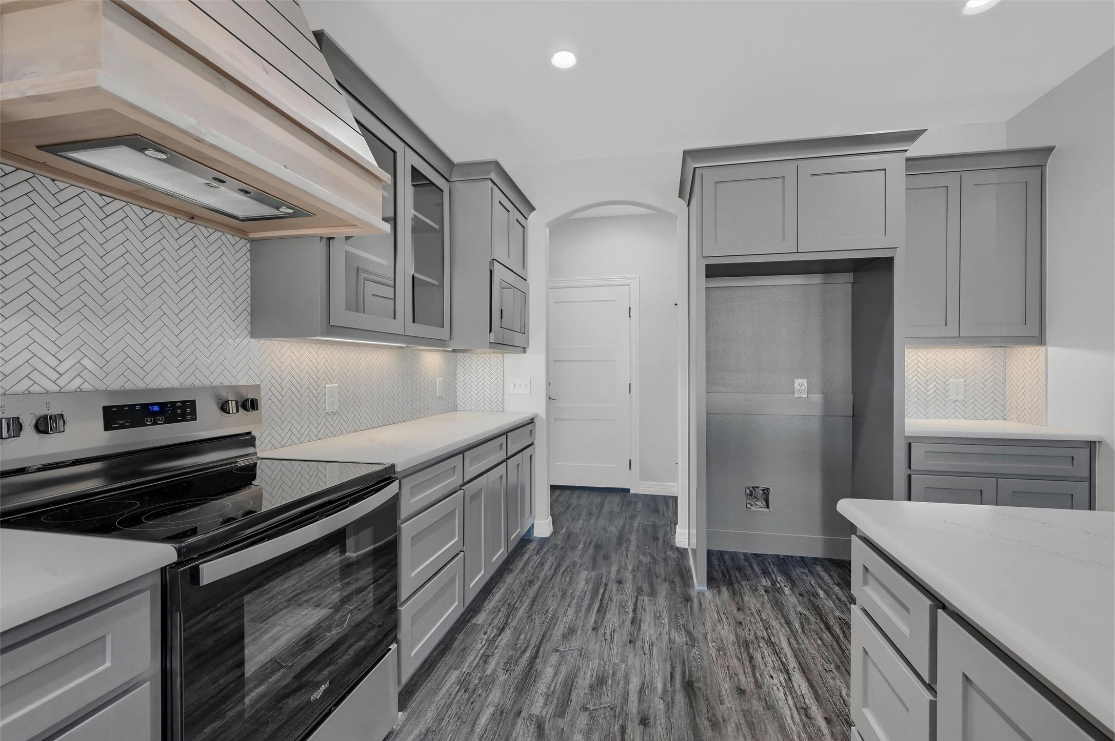 901 Shirley Jean Lane