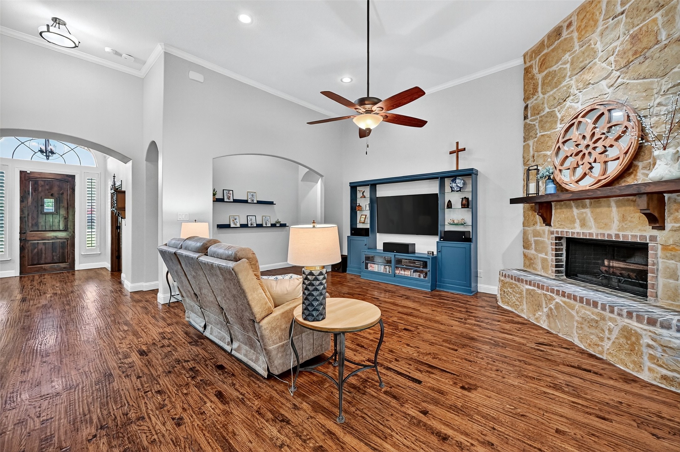 4994 Dogwood Drive