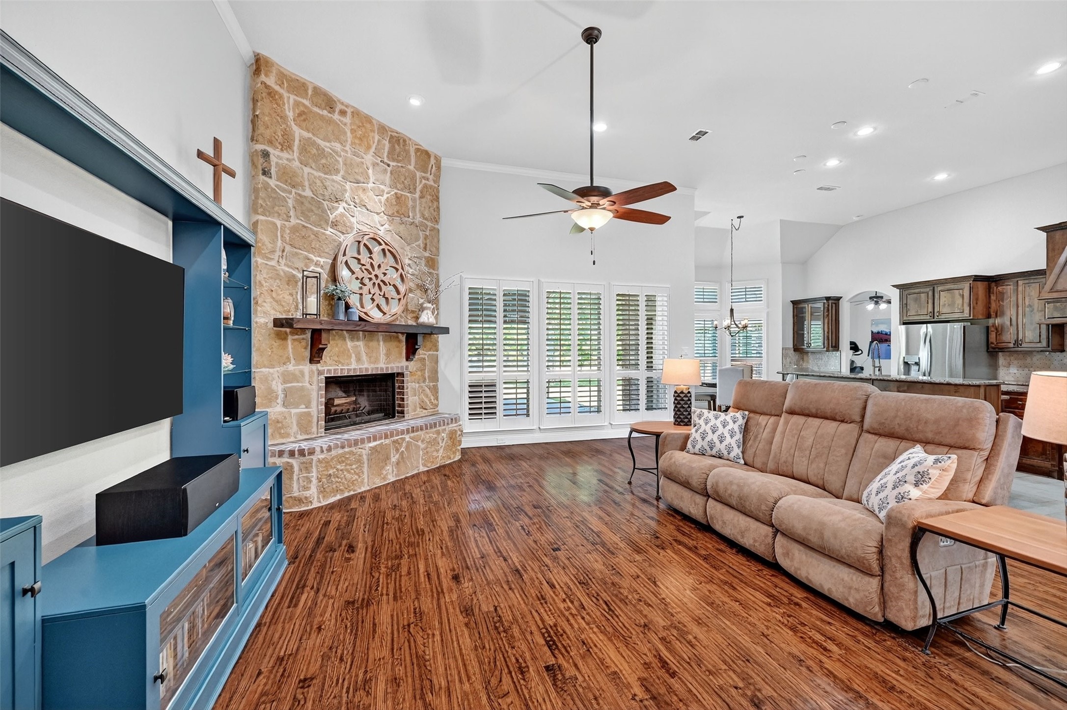4994 Dogwood Drive