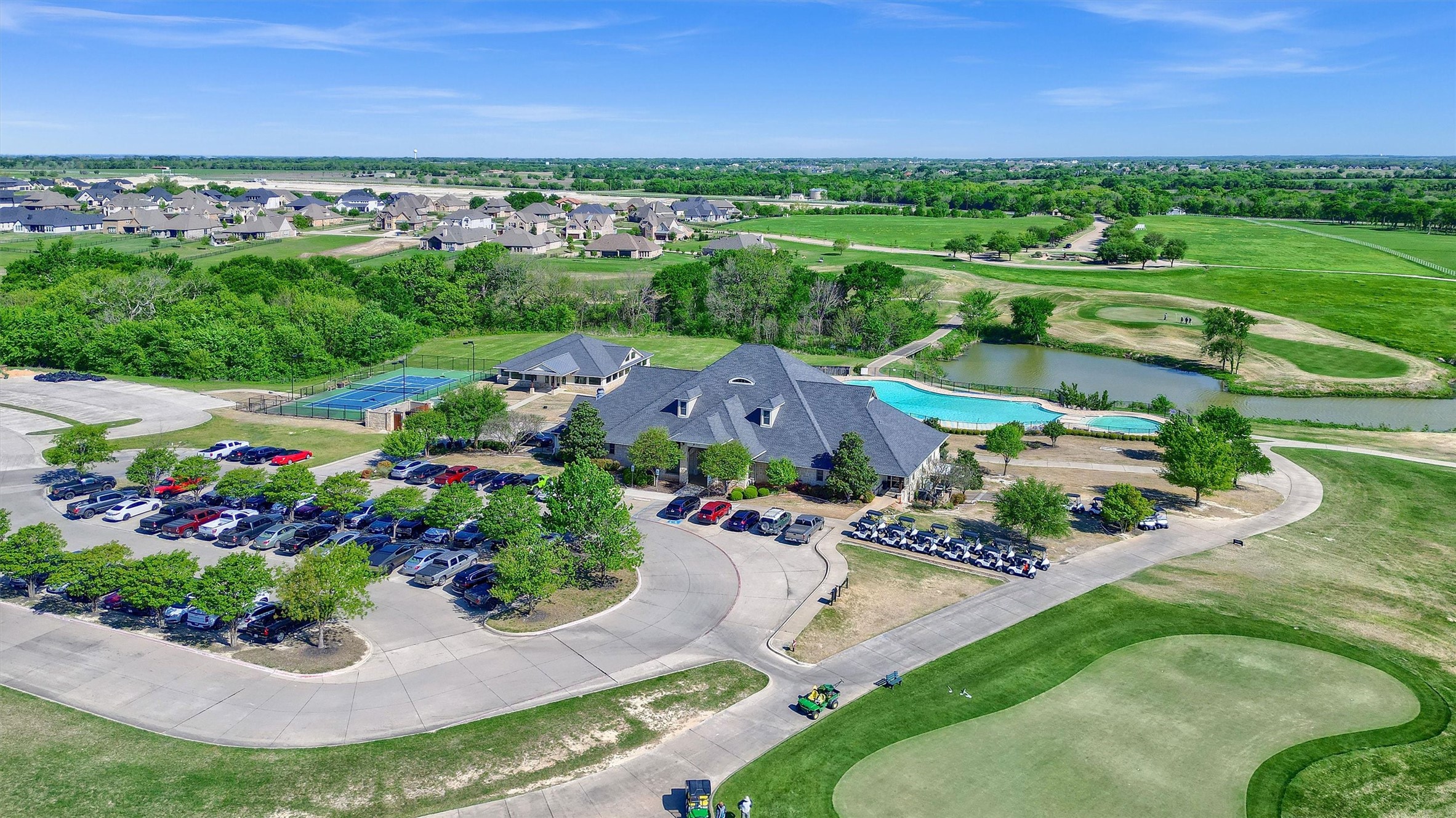 1201 Quail Creek Court