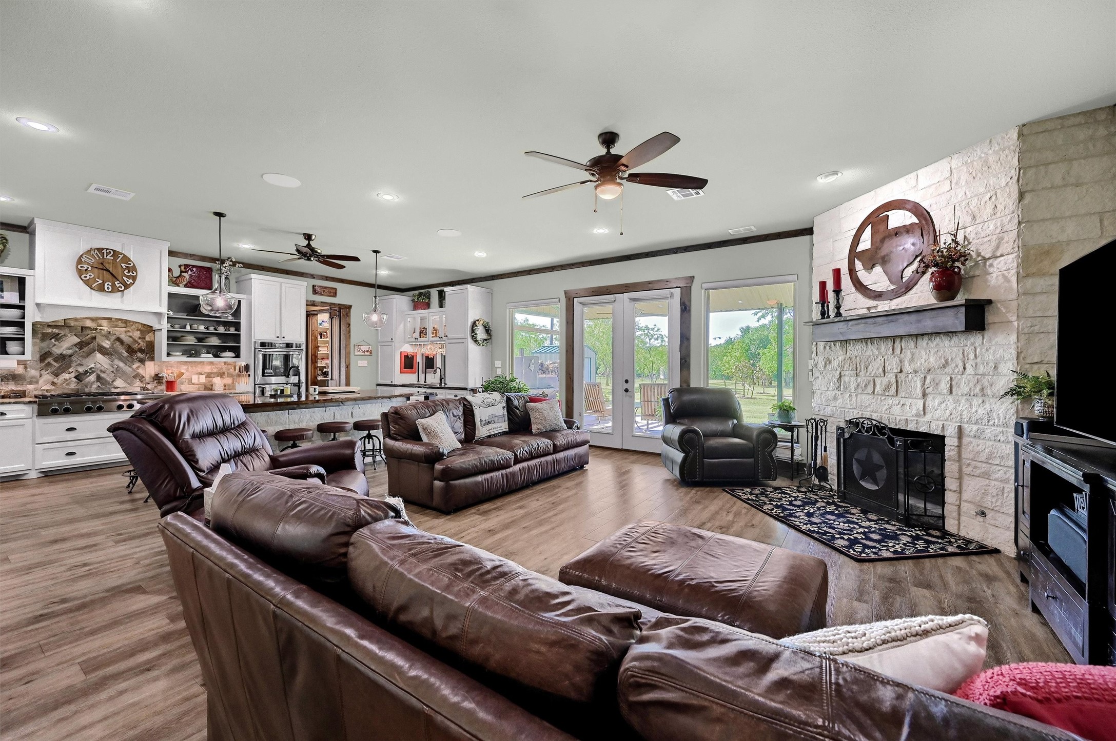 650 Scoggins Road